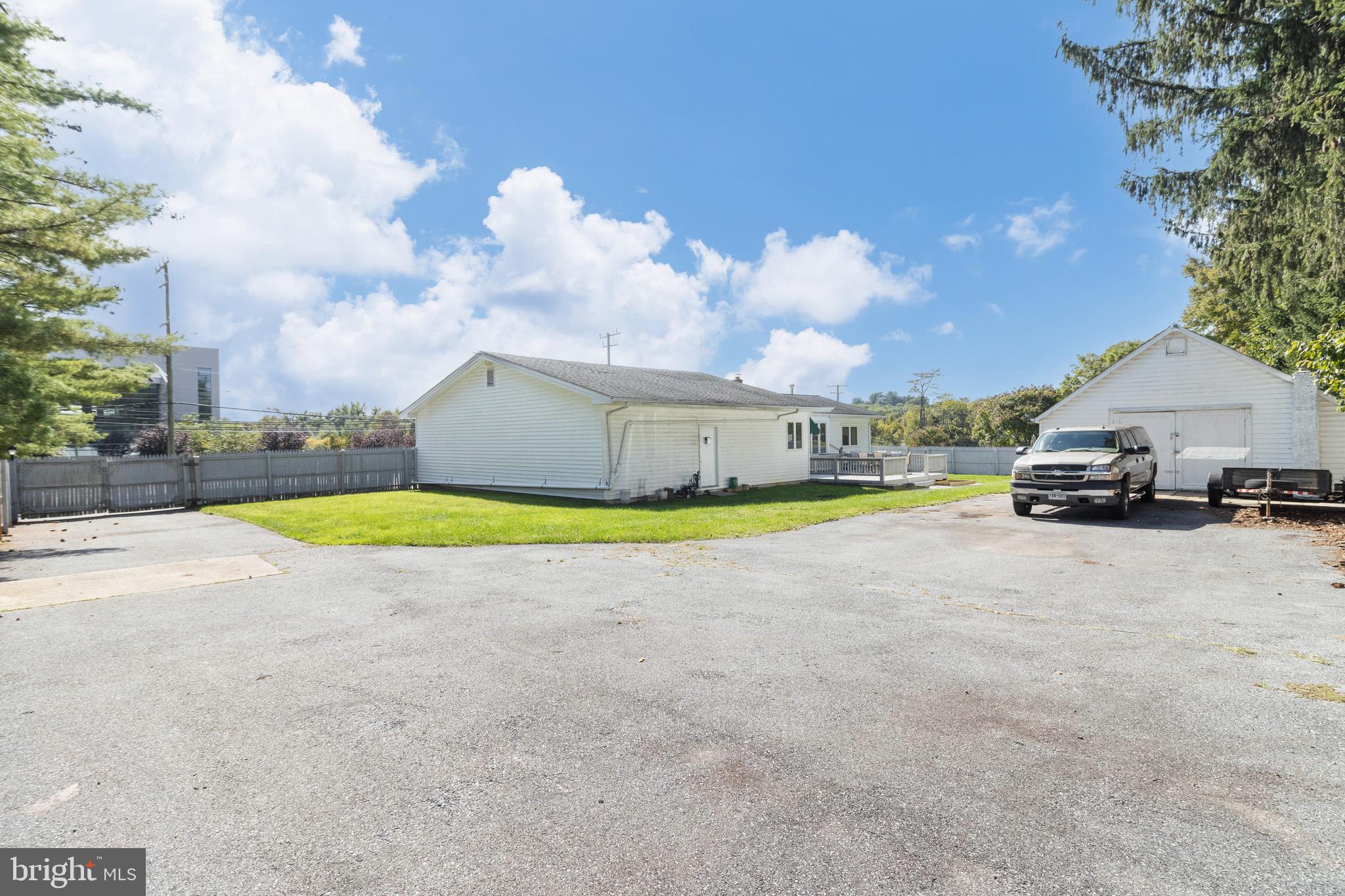 CENTENNIAL ESTATES - Residential