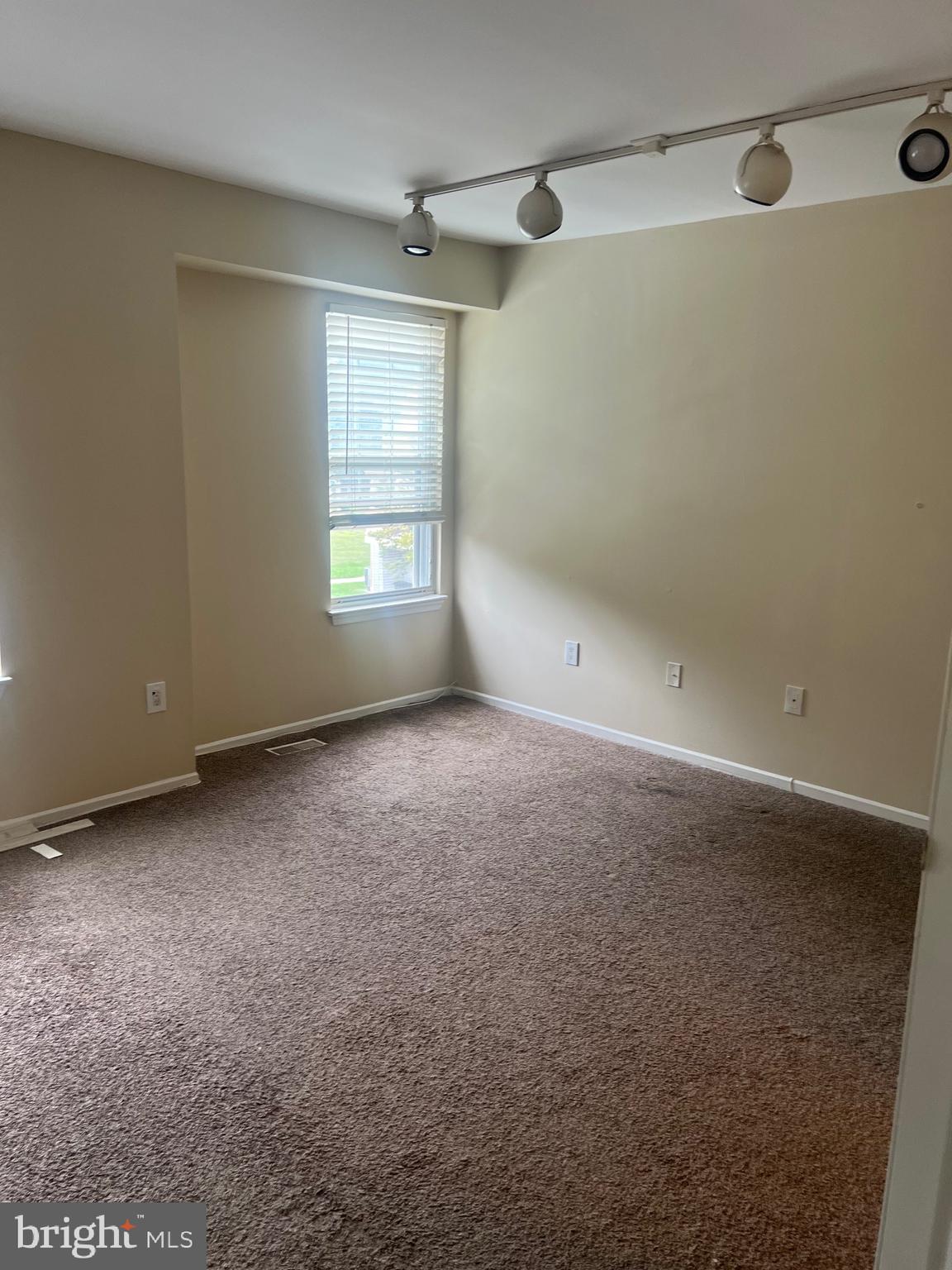 TOWNES OF GLOUCESTER - Residential