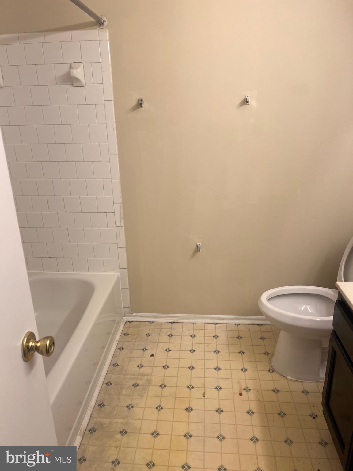 TOWNES OF GLOUCESTER - Residential