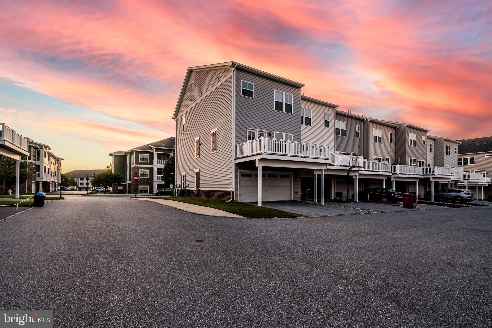 ATWATER - Residential Lease