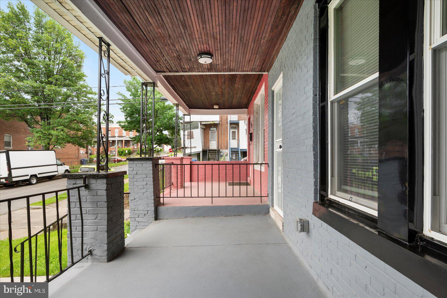 WINCHESTER - Residential