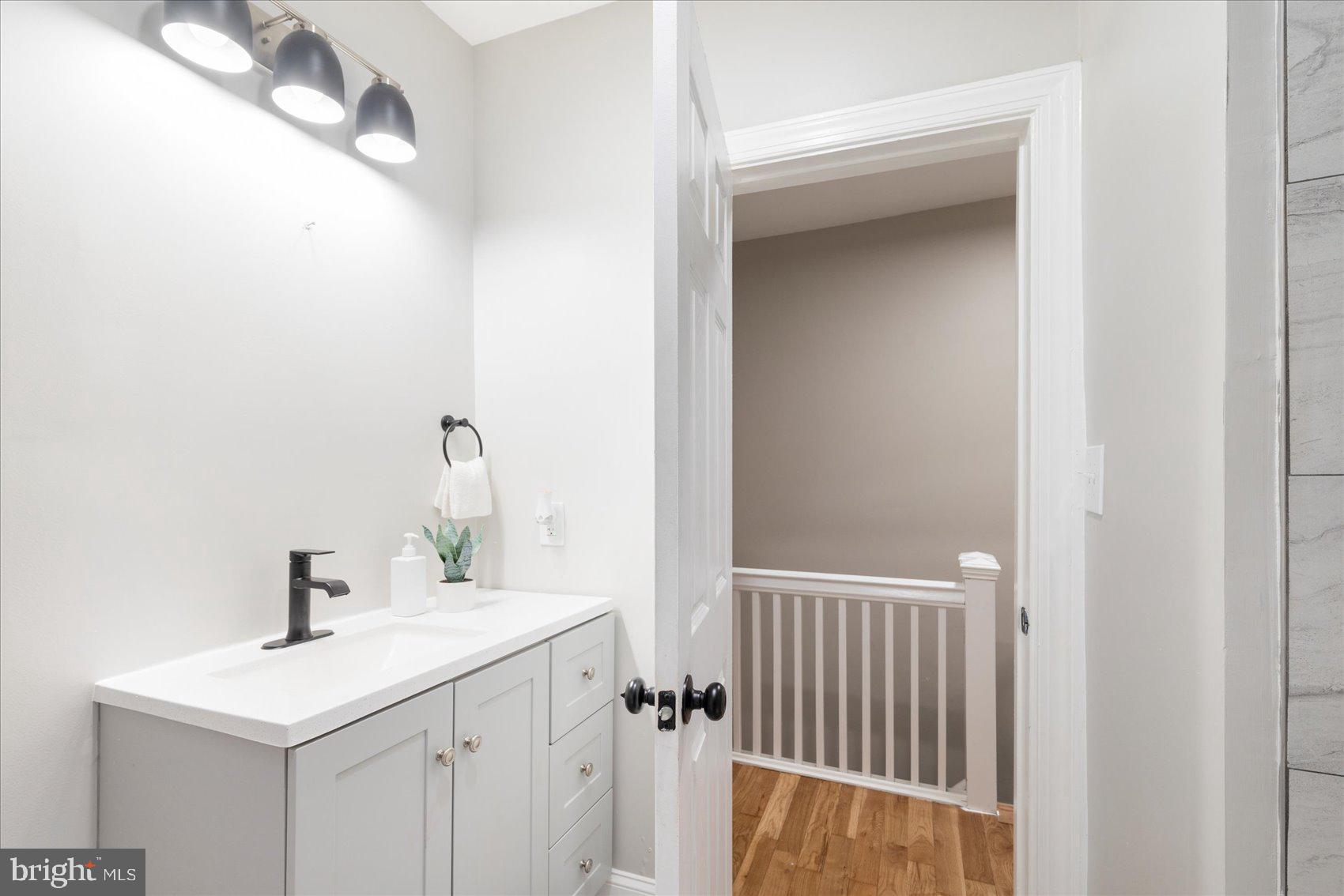 WINCHESTER - Residential