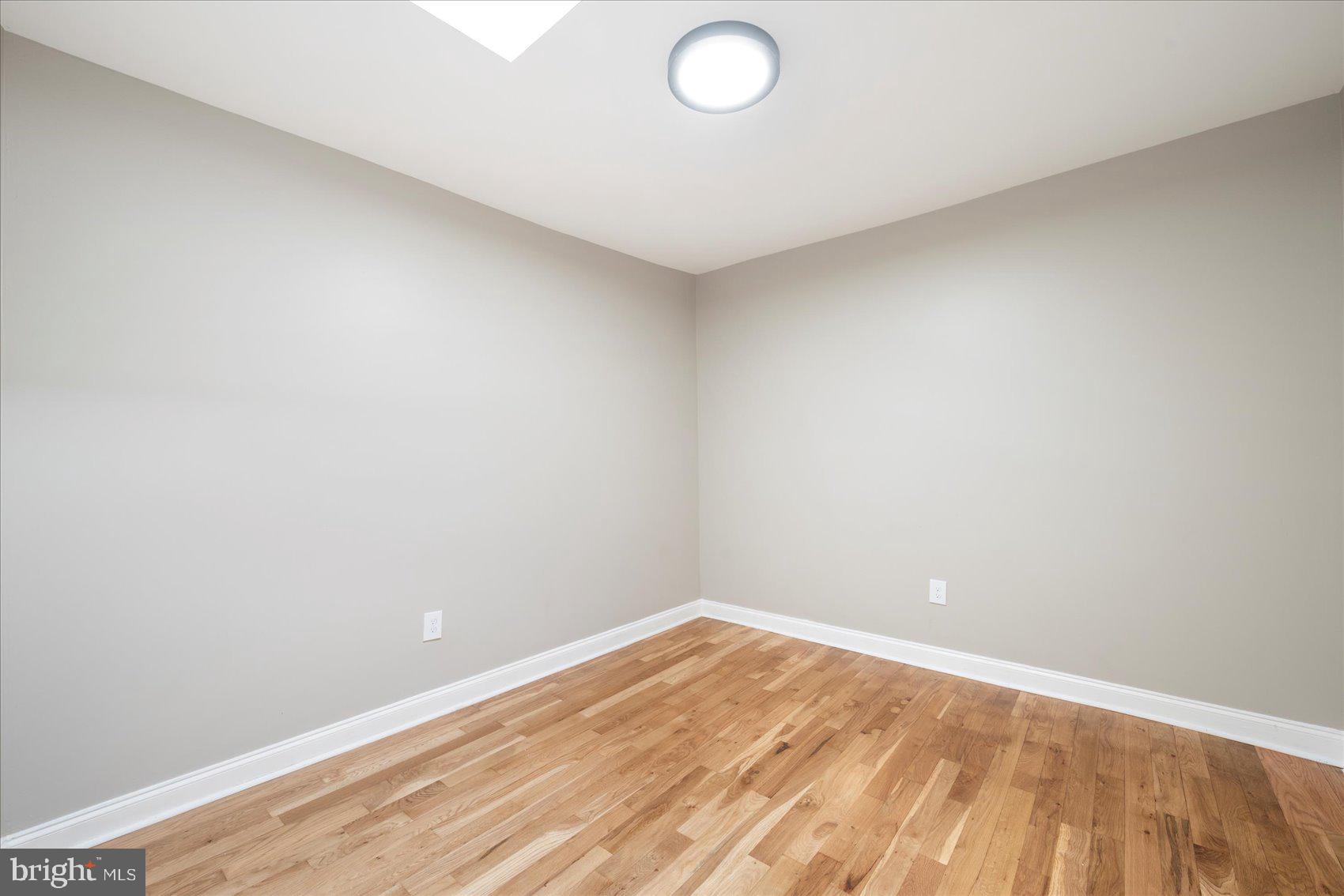 WINCHESTER - Residential