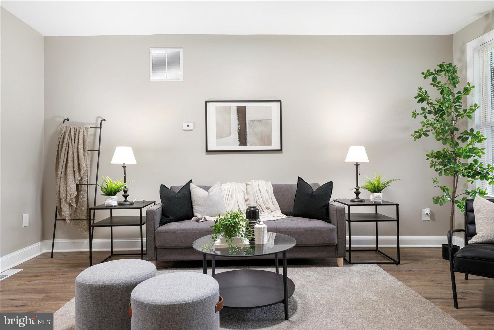 WINCHESTER - Residential