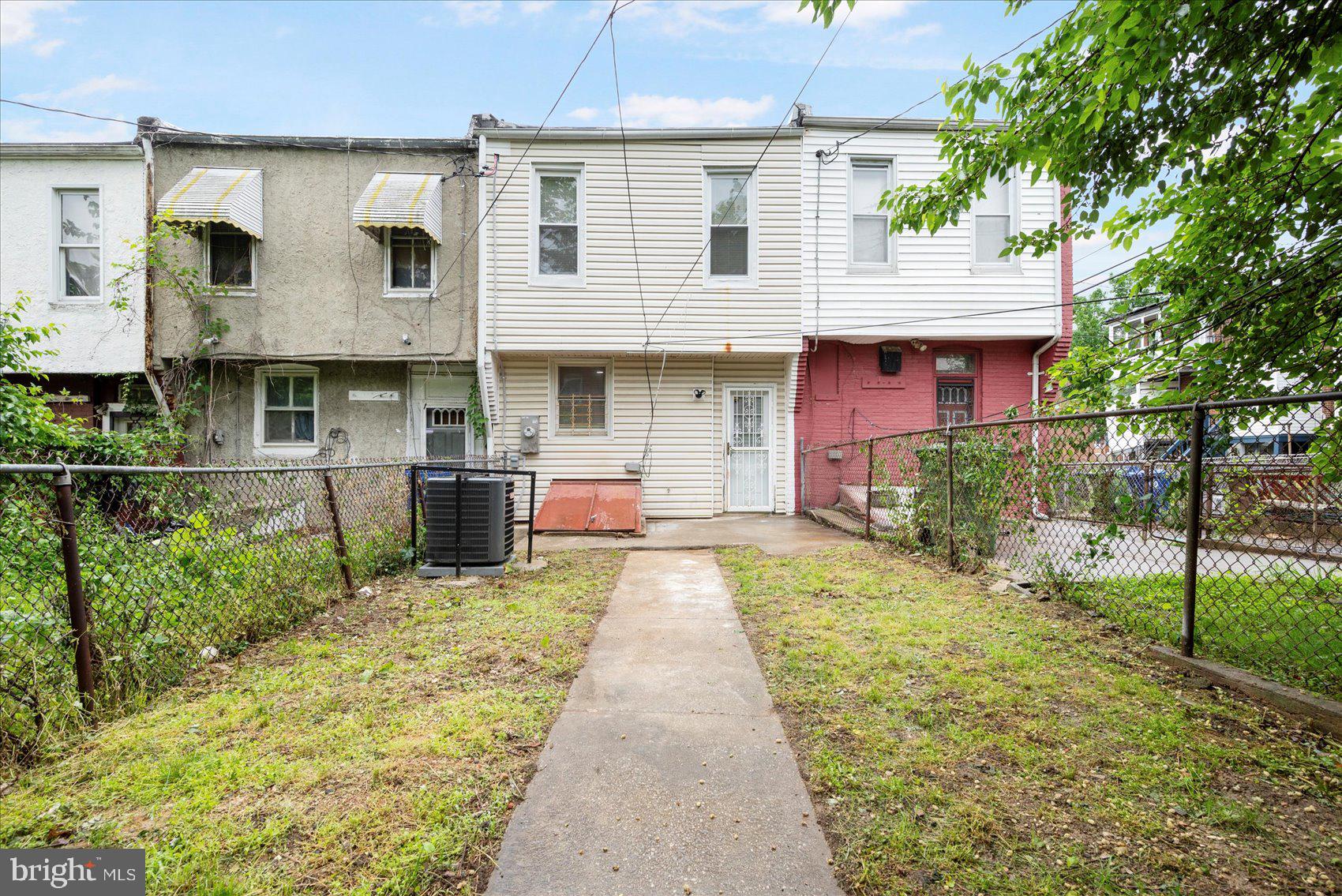 WINCHESTER - Residential