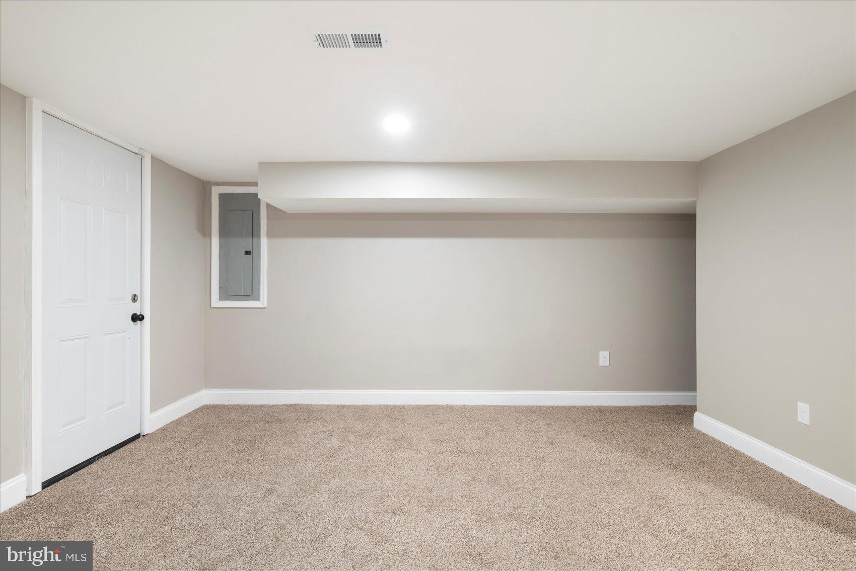 WINCHESTER - Residential