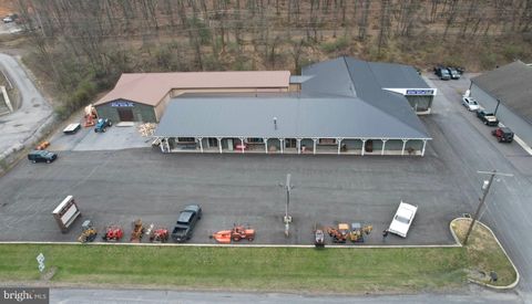 561 W PENN PIKE TAMAQUA PA 18252