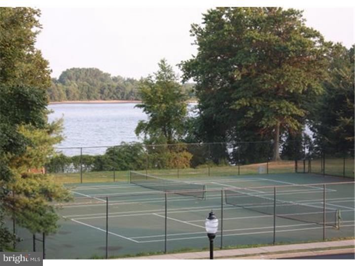 DELAIRE LANDING - Residential