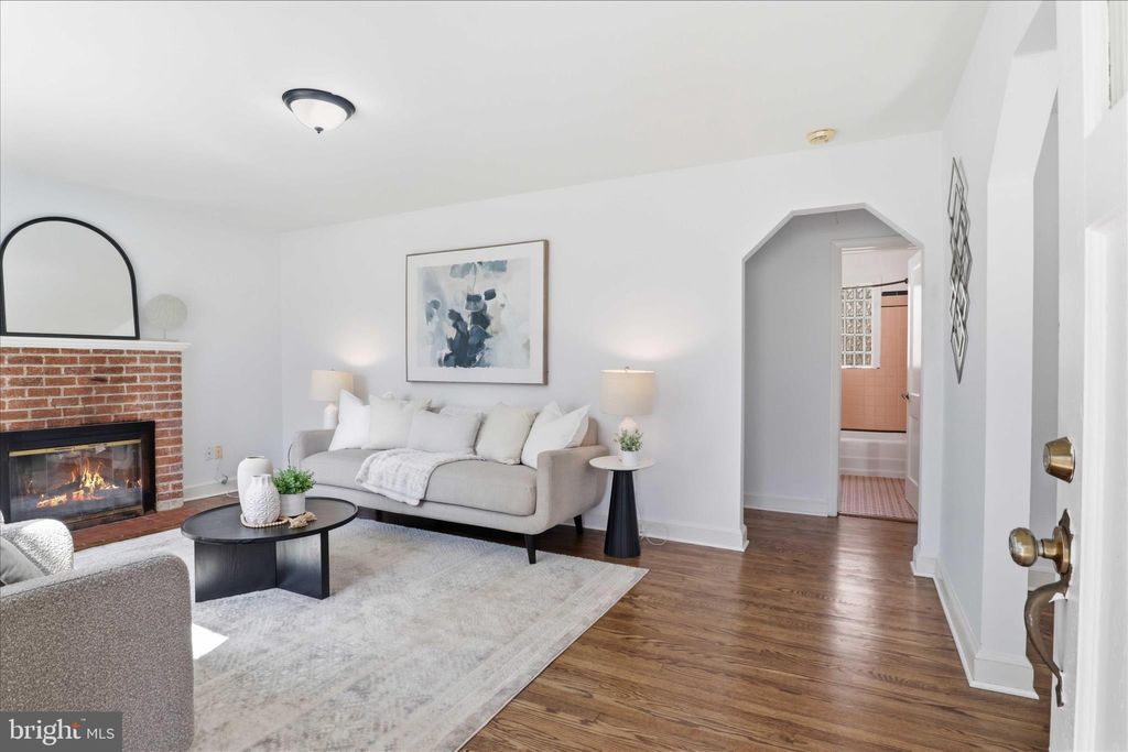 Photo of 9704 Blake Lane, FAIRFAX, VA 22031 (MLS # VAFX2300418)