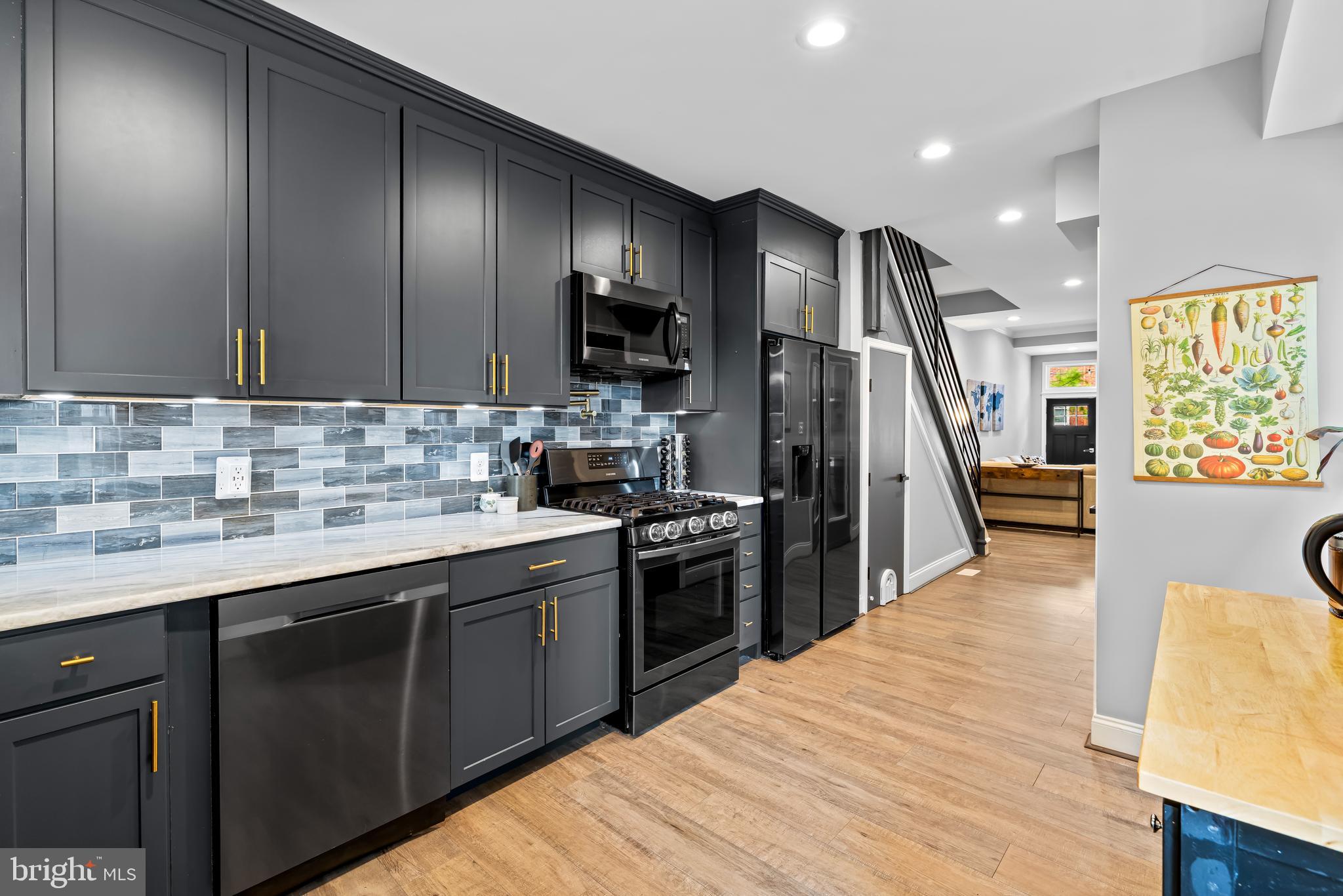 UPPER FELLS POINT - Residential