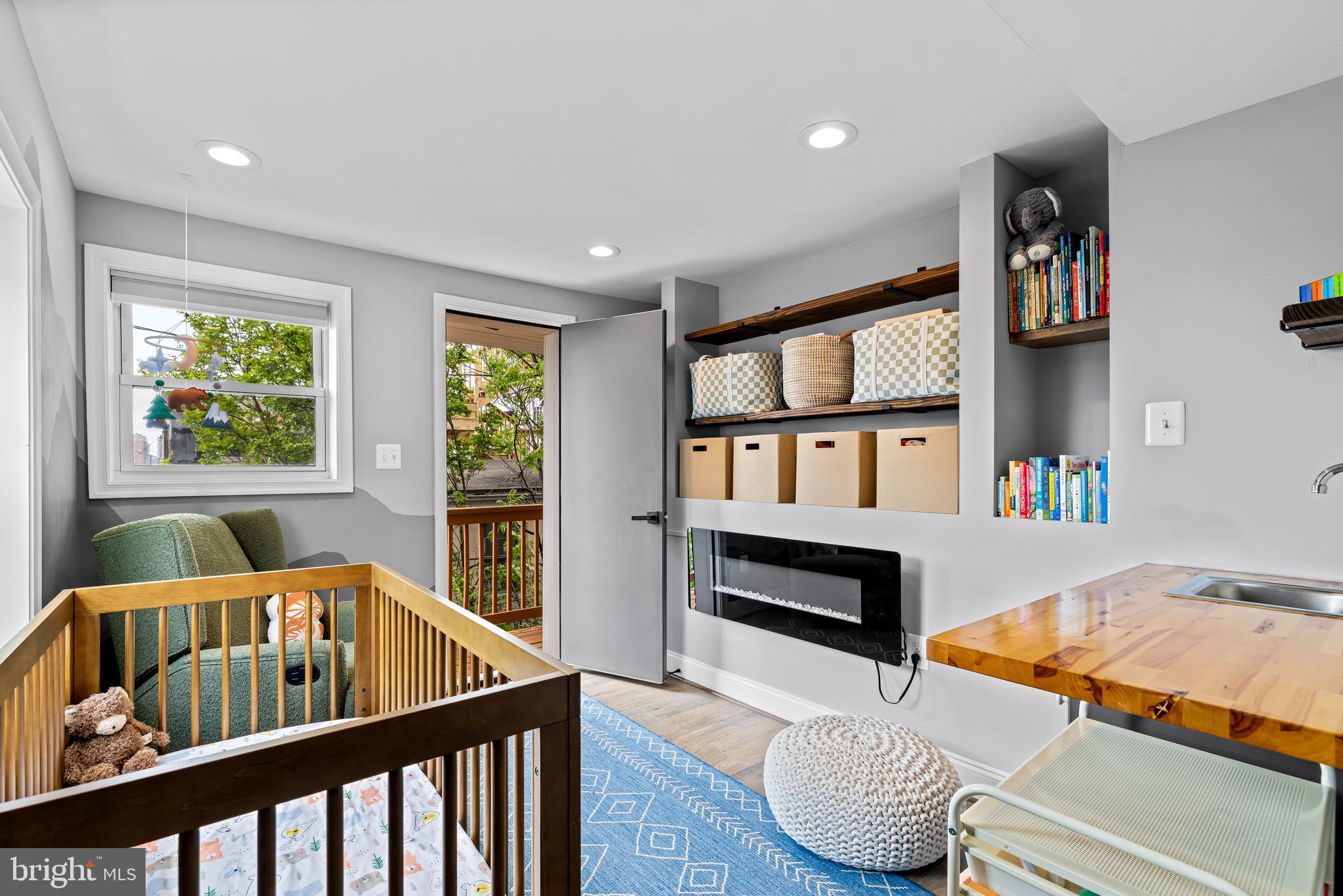 UPPER FELLS POINT - Residential
