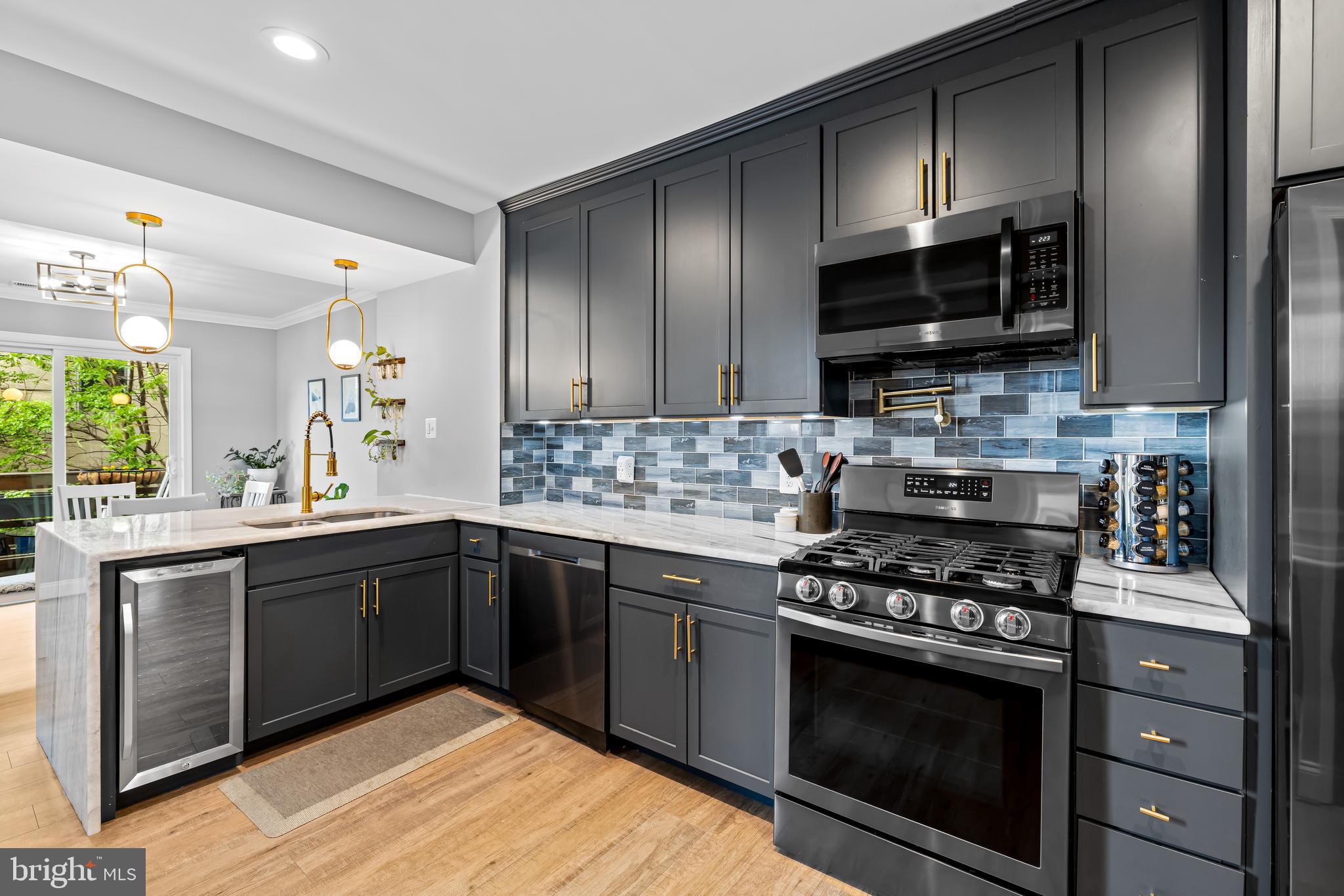 UPPER FELLS POINT - Residential