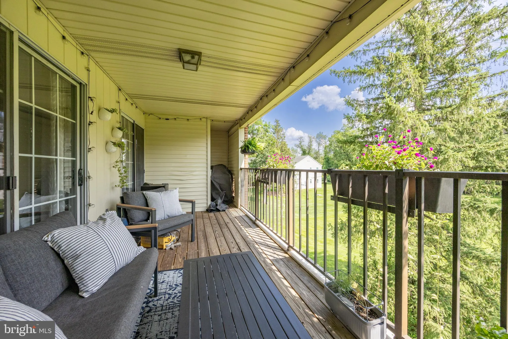 Phoenixville, Pennsylvania 19460, United States, 2 Bedrooms Bedrooms, ,2 BathroomsBathrooms,Residential,Coming Soon,177198