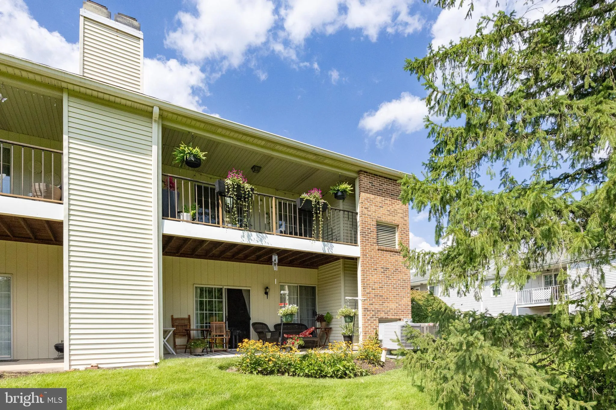 Phoenixville, Pennsylvania 19460, United States, 2 Bedrooms Bedrooms, ,2 BathroomsBathrooms,Residential,Coming Soon,177198