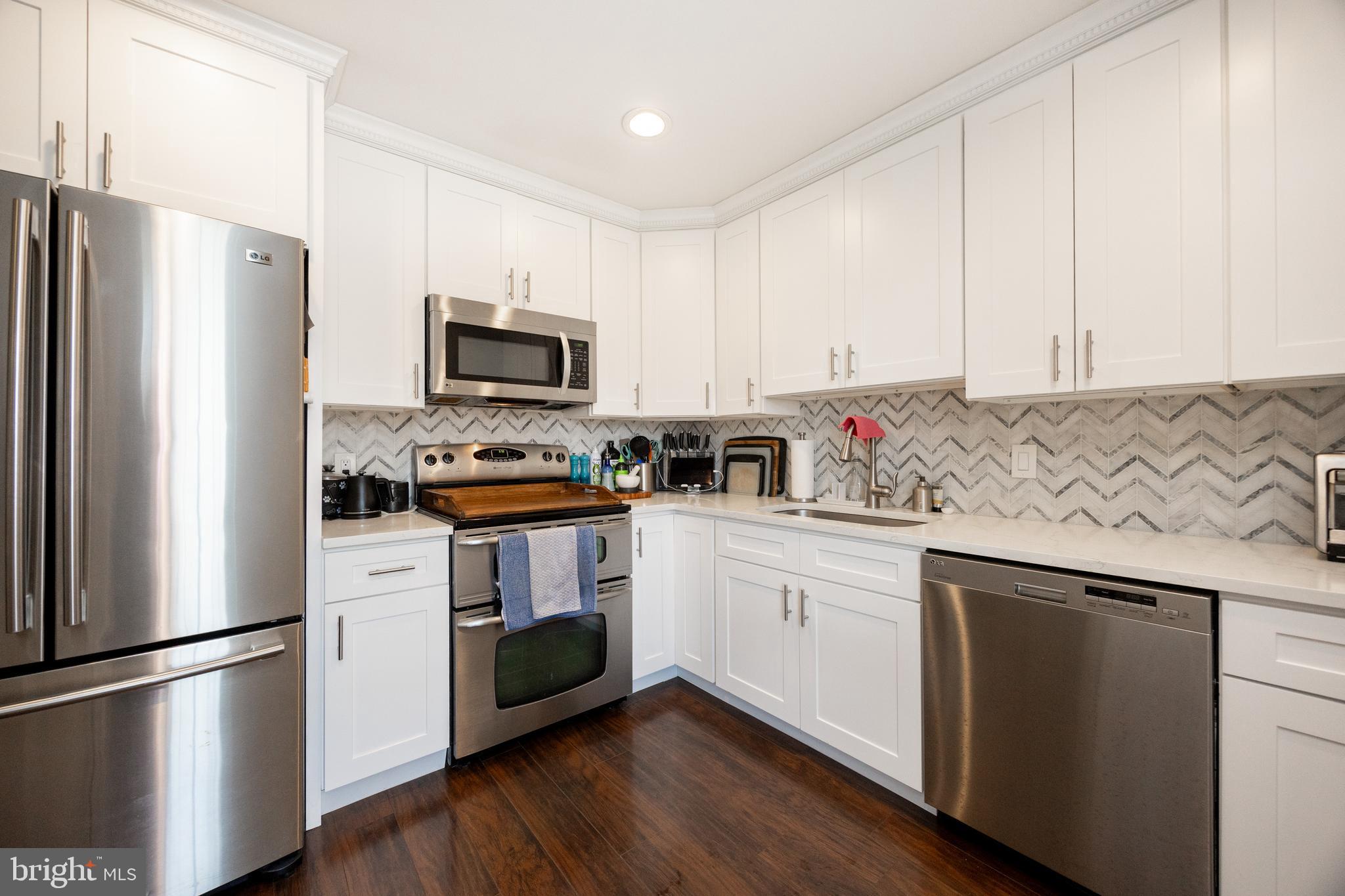 443 WESTRIDGE DRIVE 102