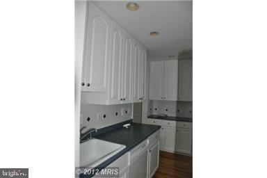 MONROE - Residential Lease