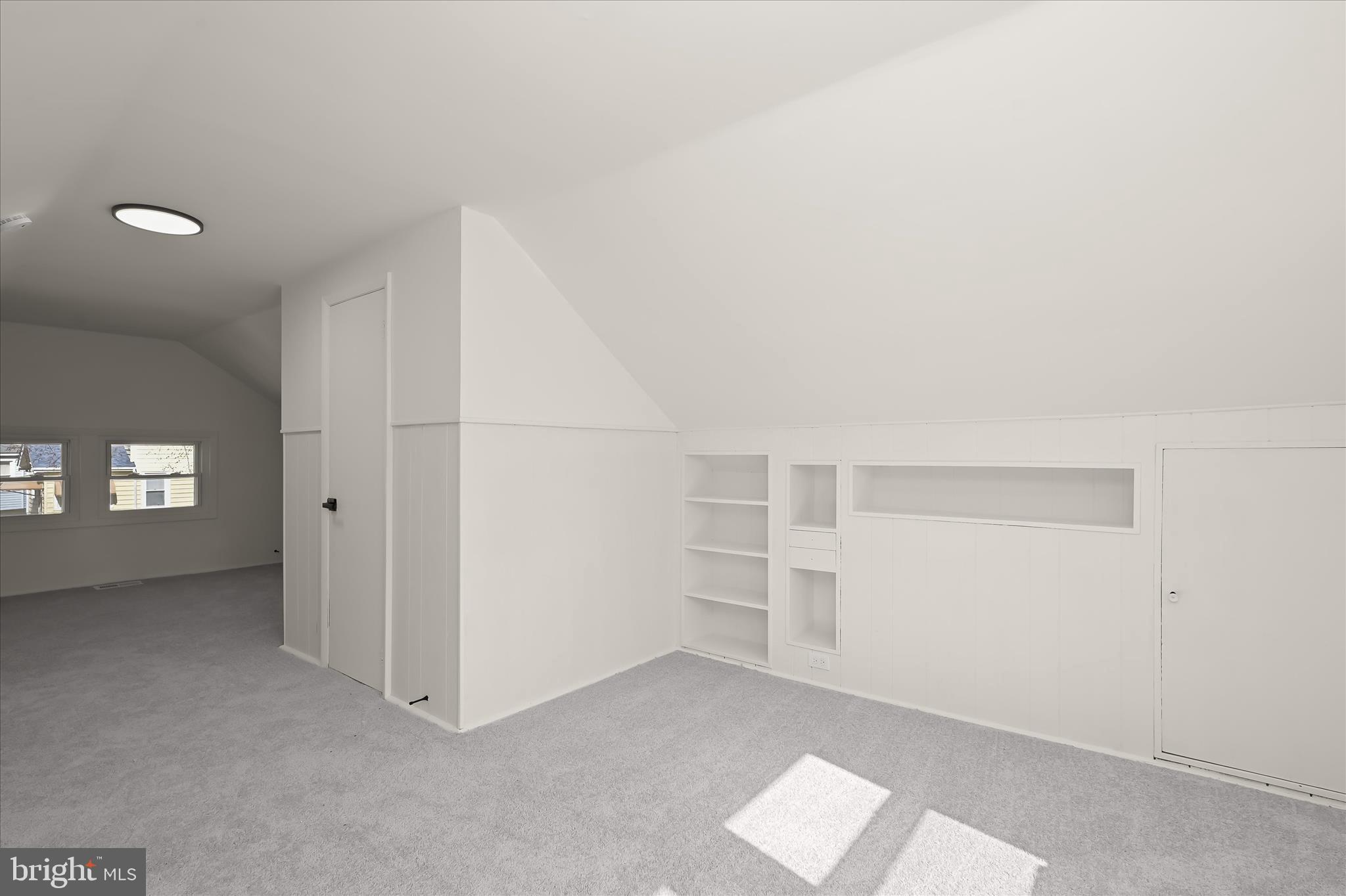 ELM RIDGE - Residential