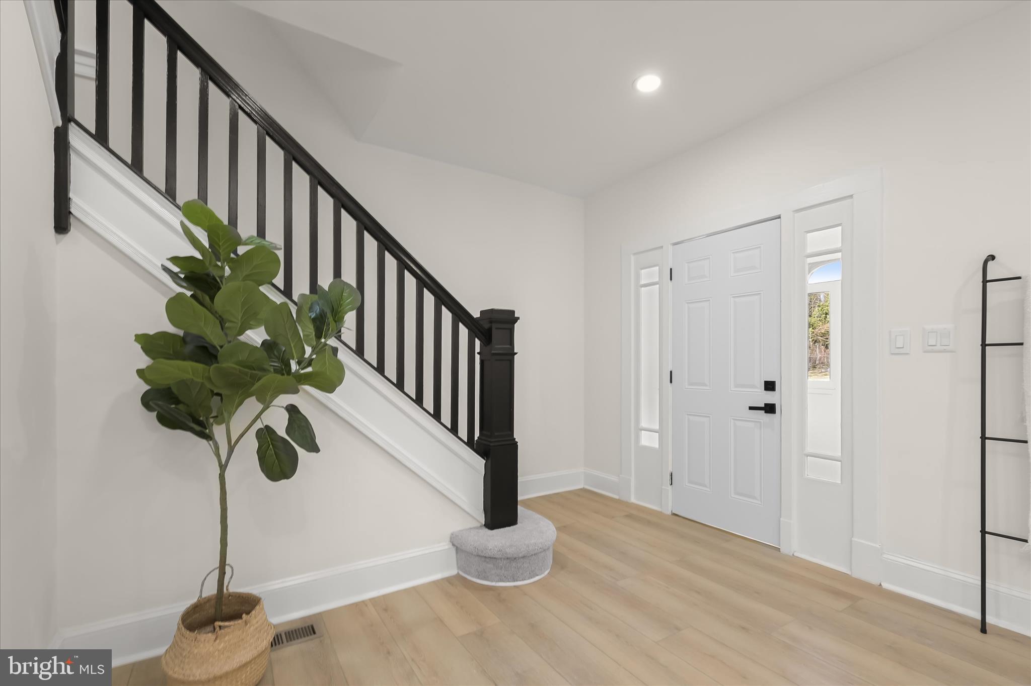 ELM RIDGE - Residential