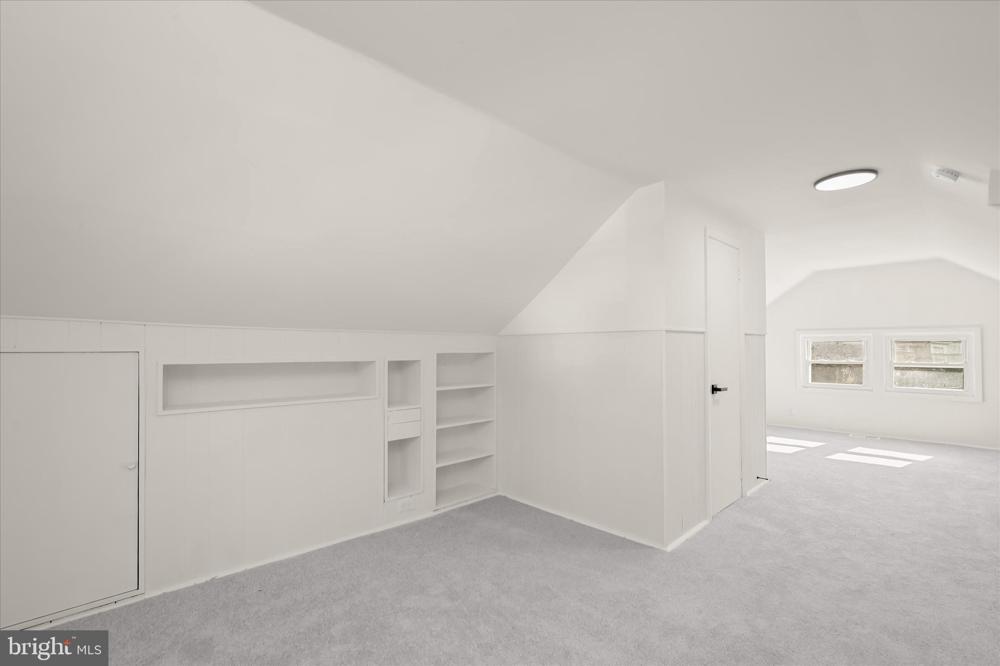 ELM RIDGE - Residential