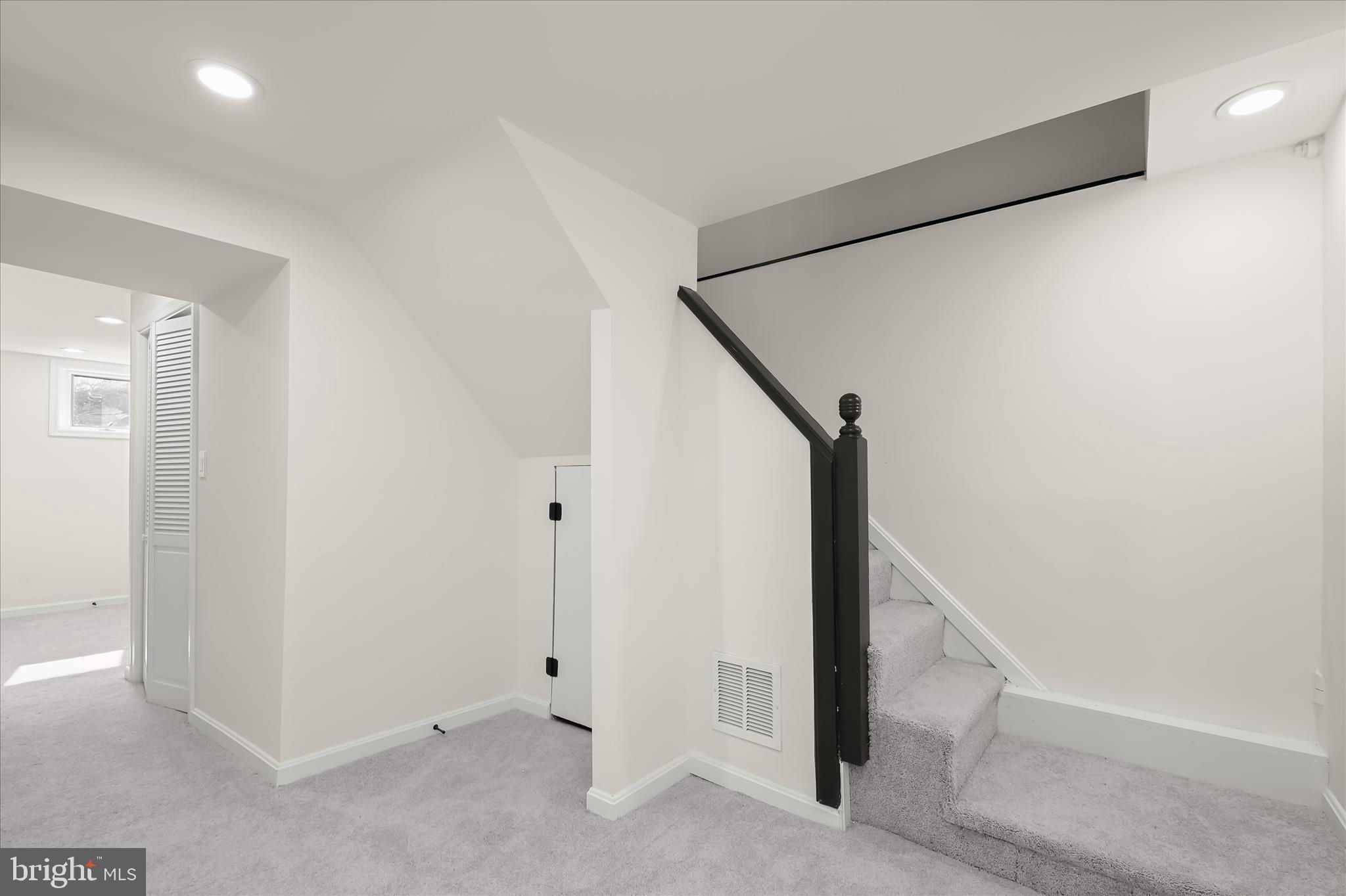 ELM RIDGE - Residential