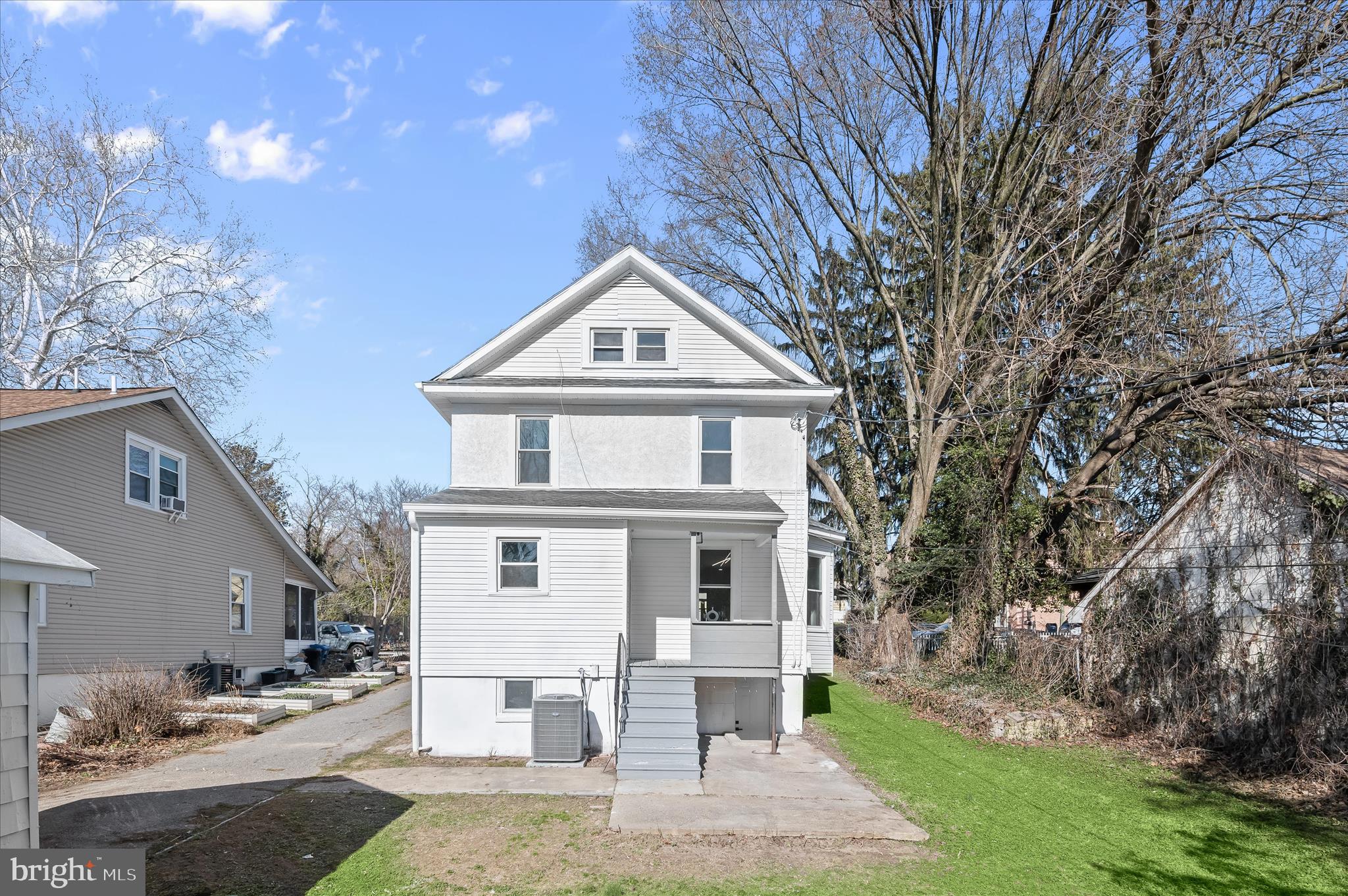 ELM RIDGE - Residential