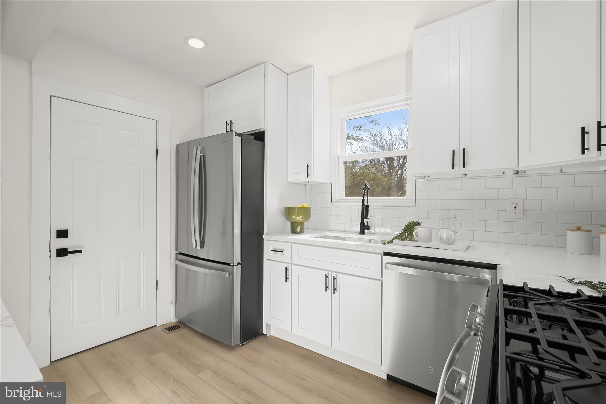 ELM RIDGE - Residential