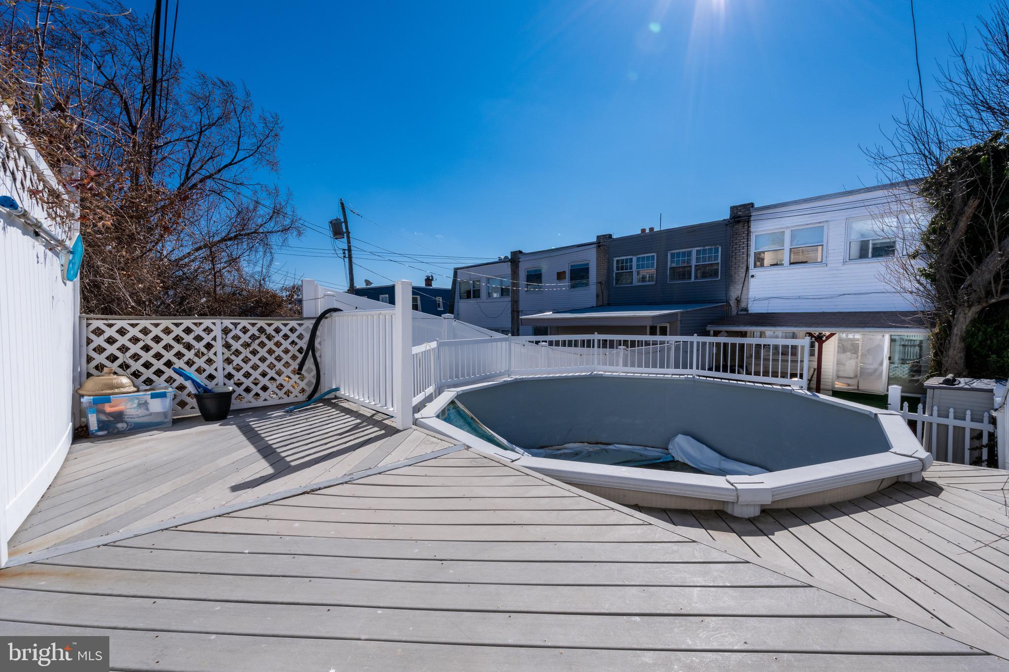 MILLBROOK - Residential