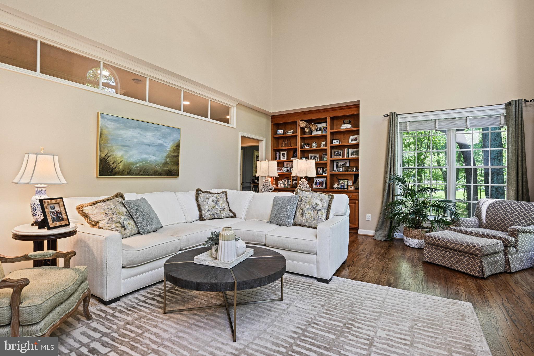 HUNTERBROOKE - Residential