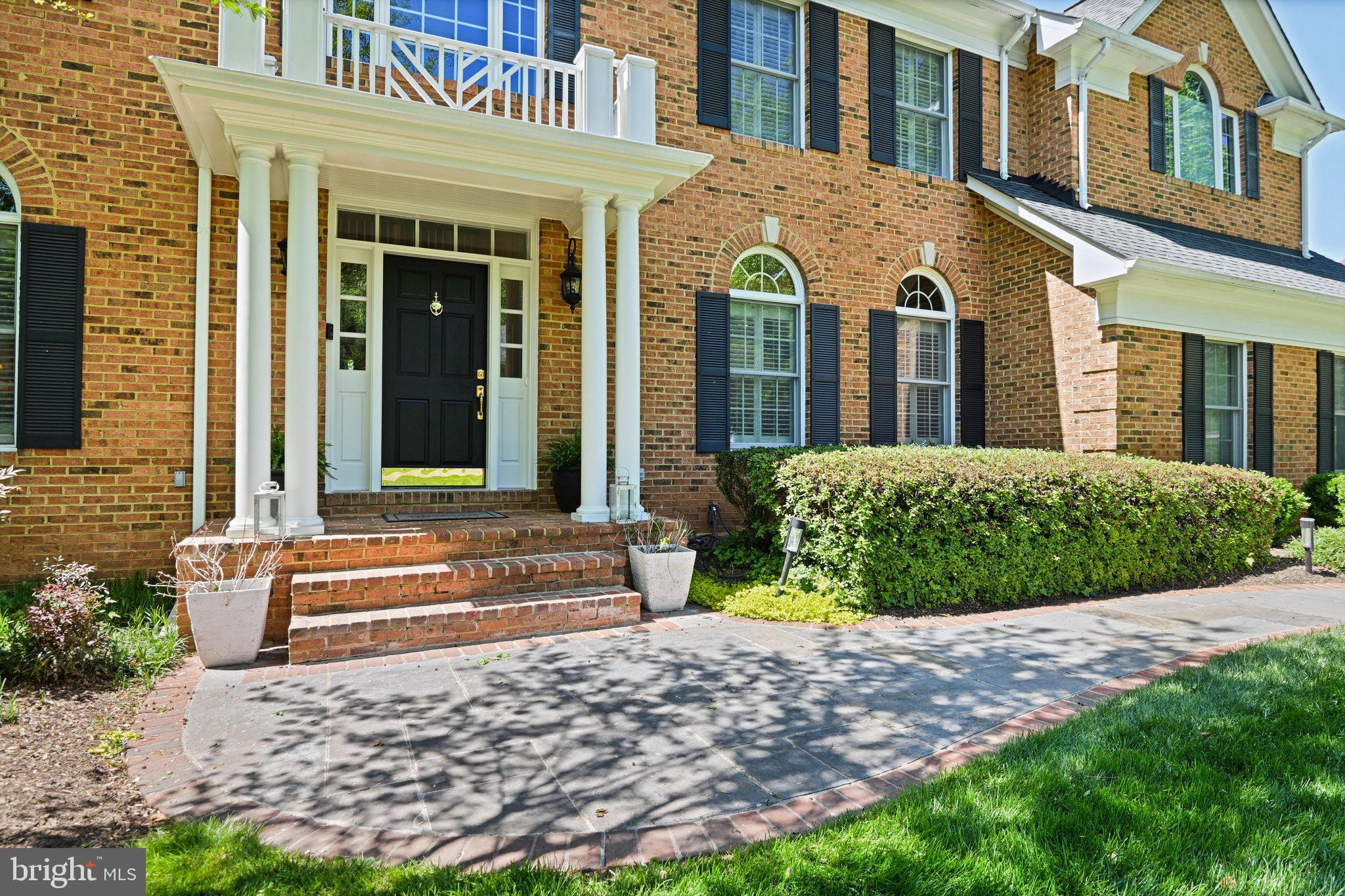 HUNTERBROOKE - Residential