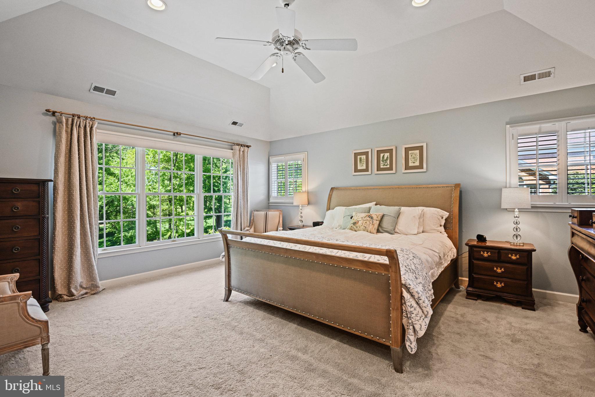 HUNTERBROOKE - Residential