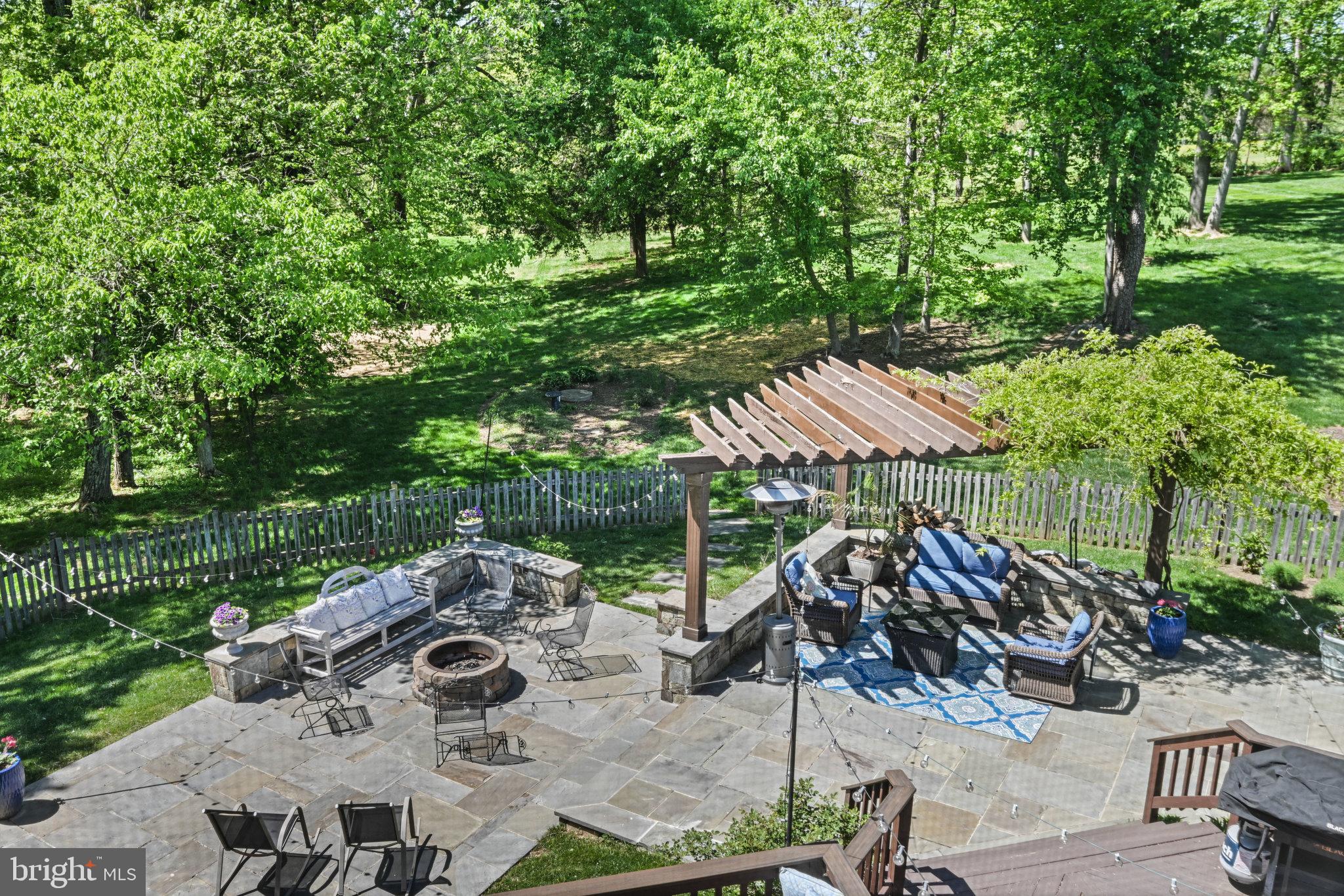 HUNTERBROOKE - Residential