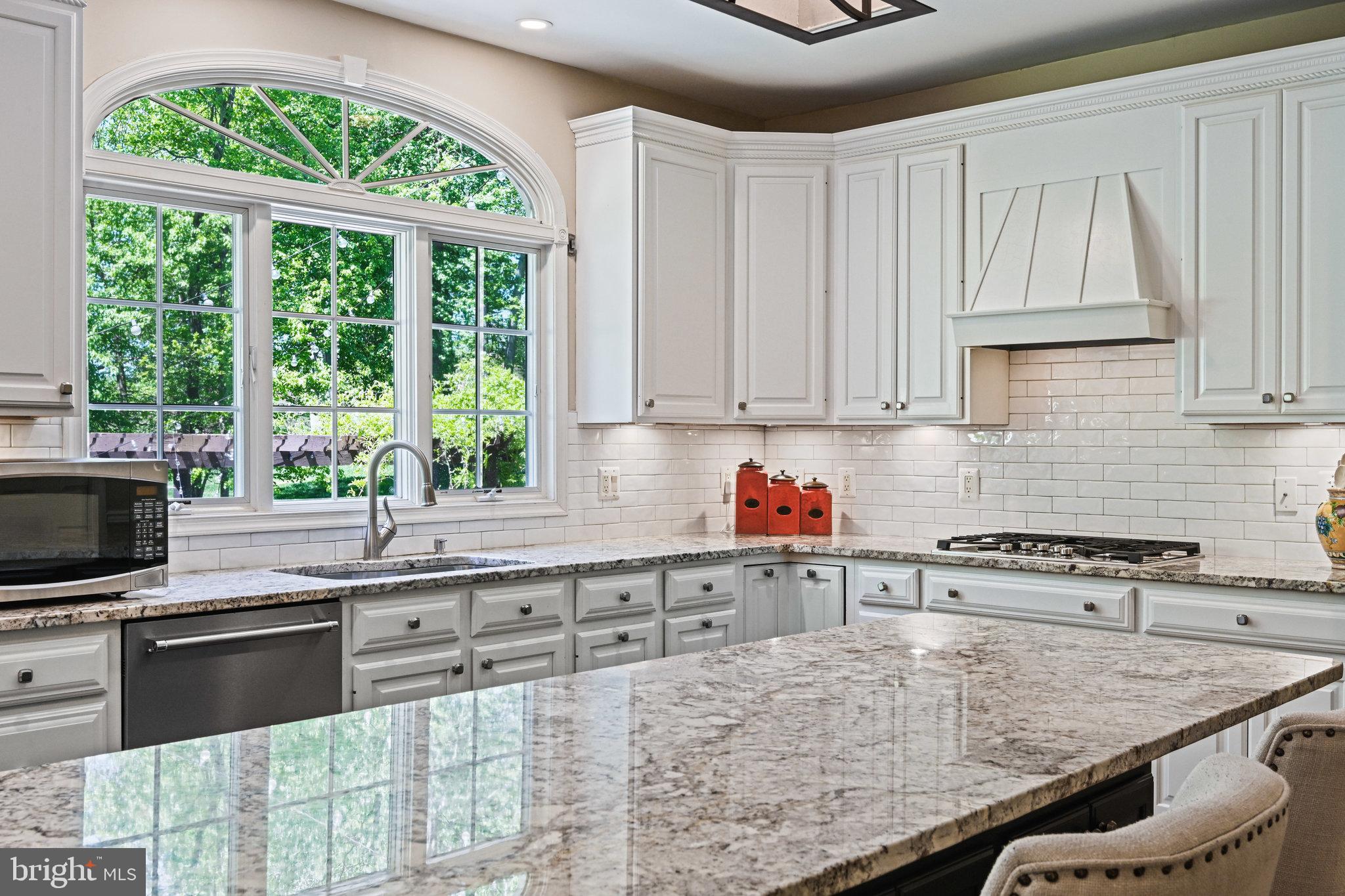 HUNTERBROOKE - Residential