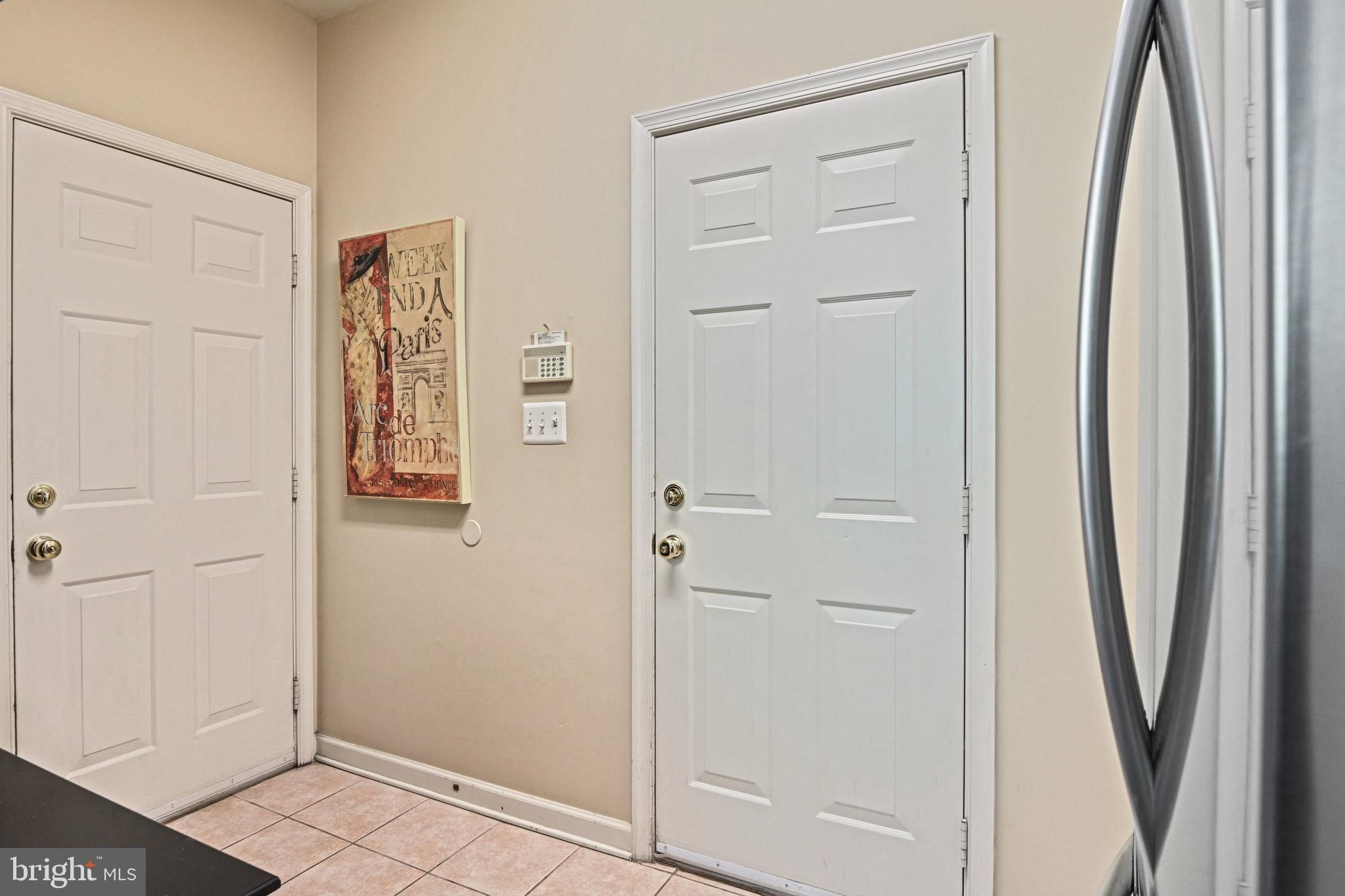 HUNTERBROOKE - Residential