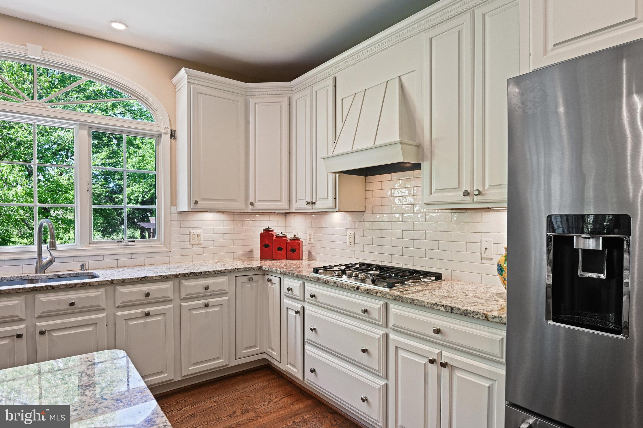 HUNTERBROOKE - Residential