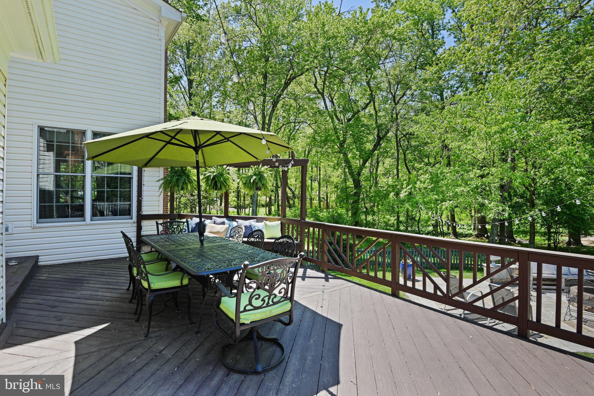 HUNTERBROOKE - Residential