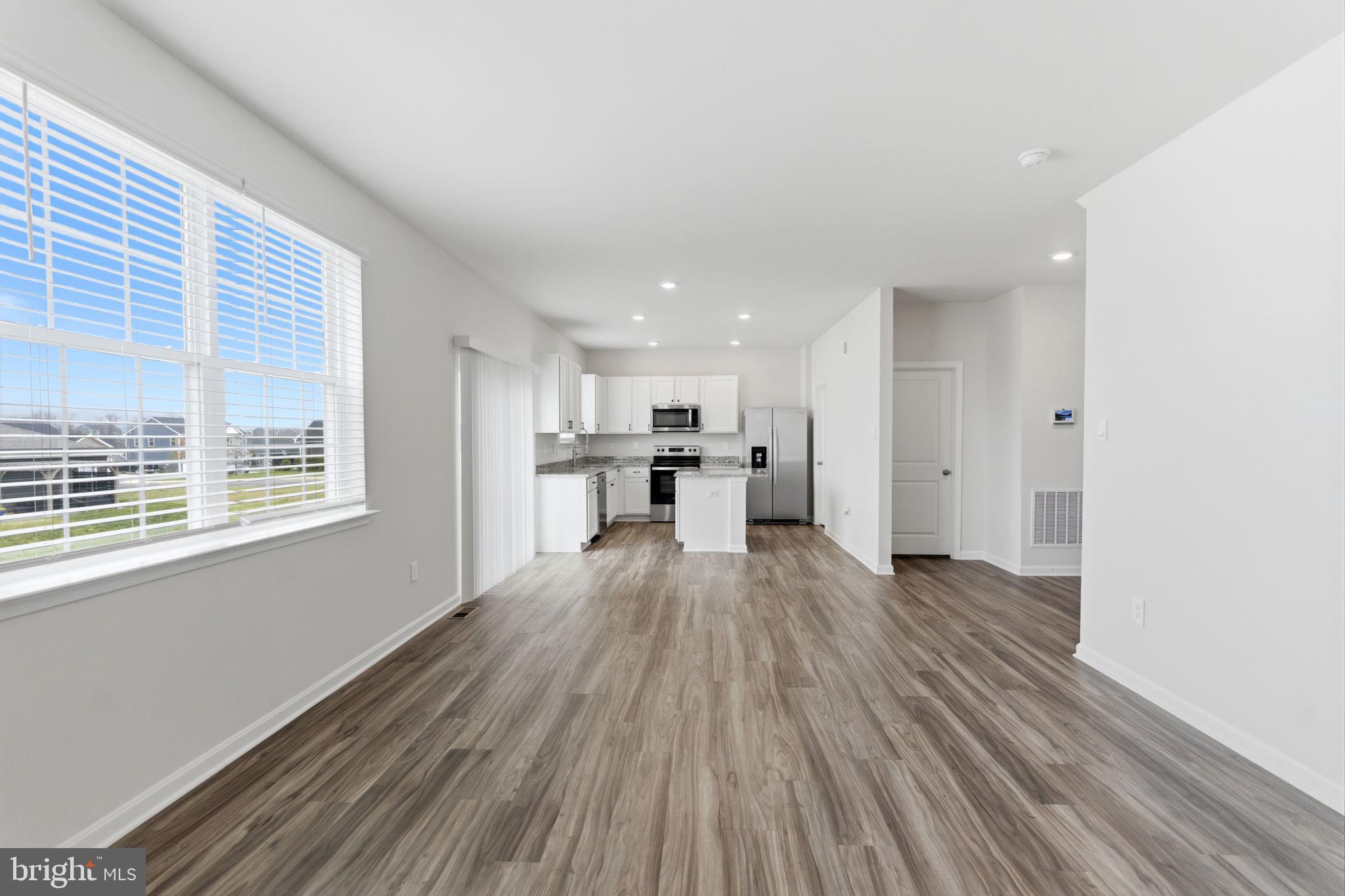 RED HILL - Residential