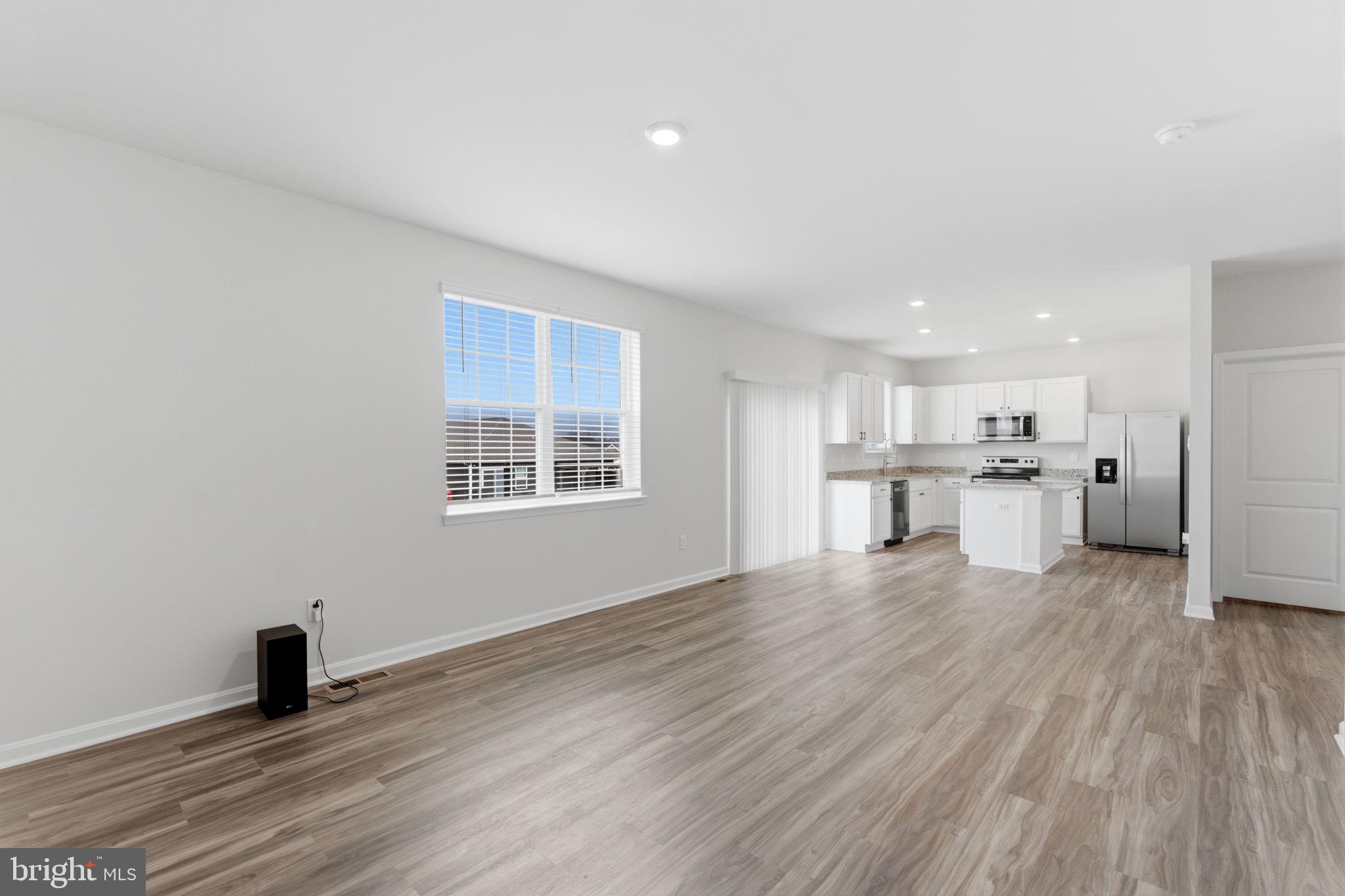 RED HILL - Residential