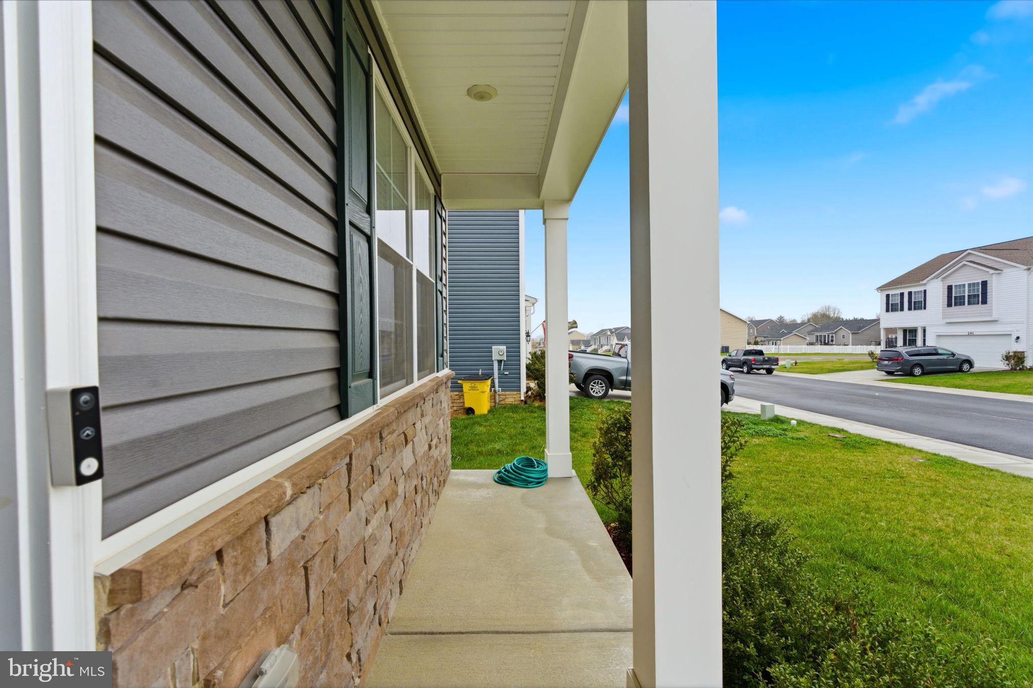RED HILL - Residential