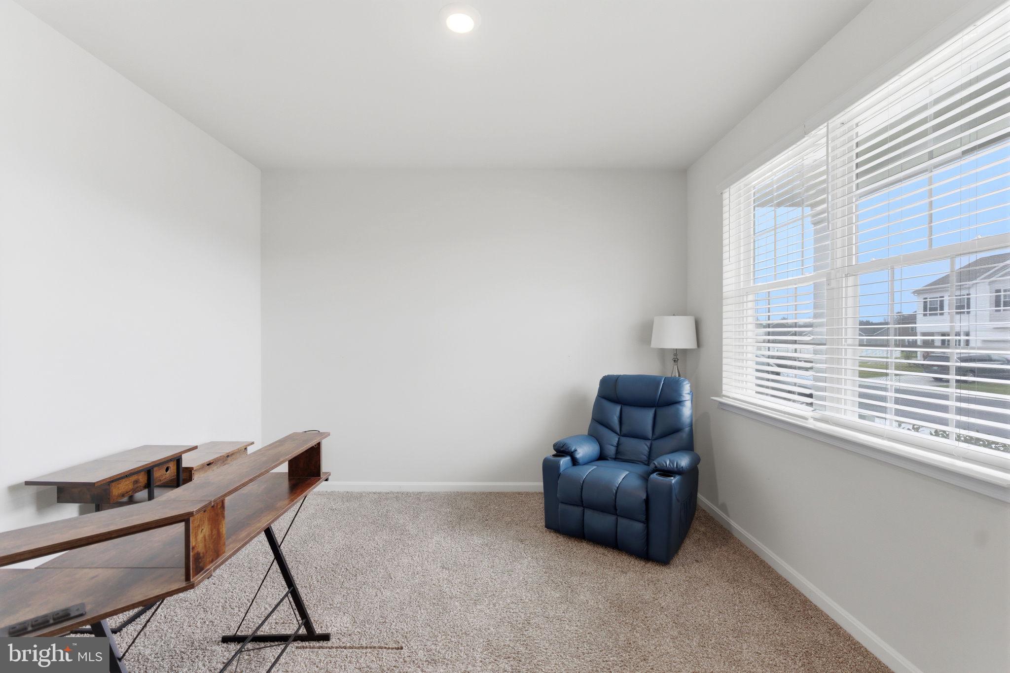 RED HILL - Residential