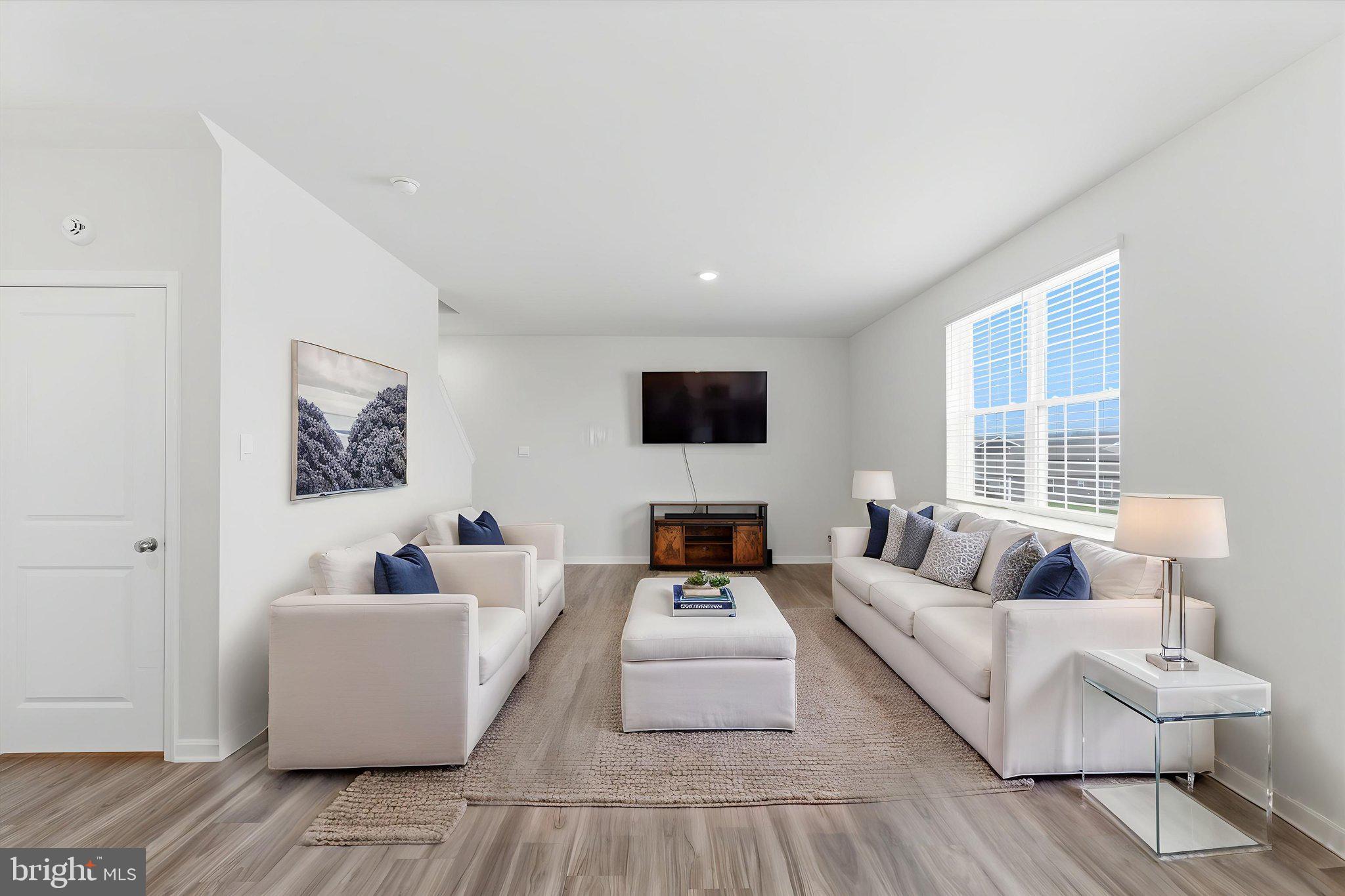 RED HILL - Residential