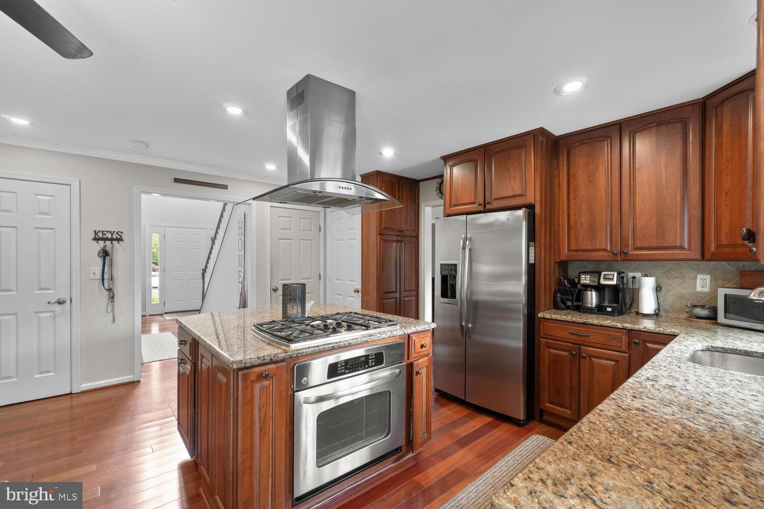 CHRISTIE ESTATES - Residential