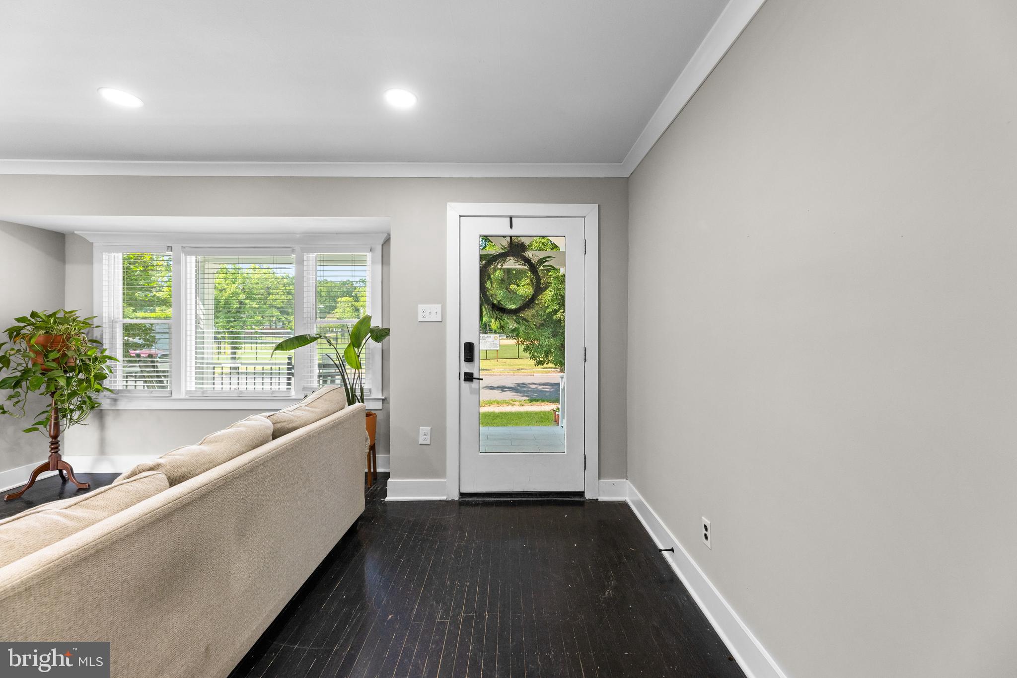 319 JUNIATA AVENUE