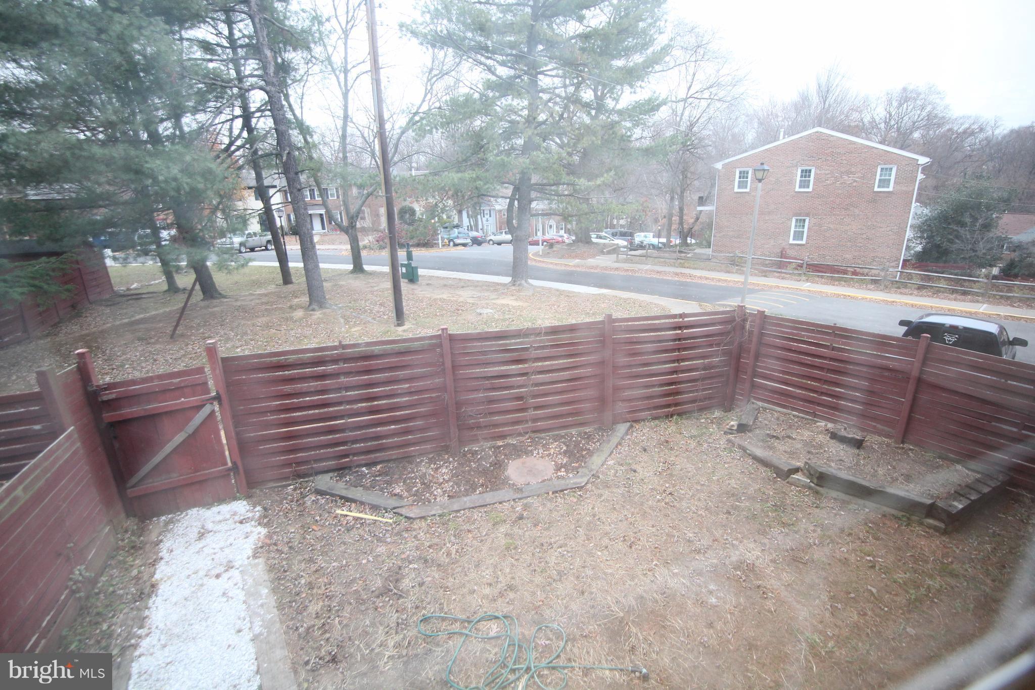 GREENWICH HILL - Residential Lease