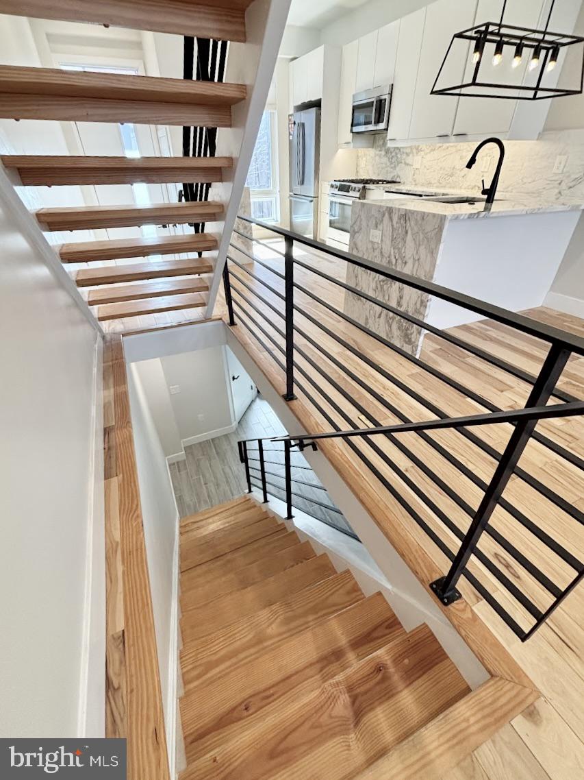 GRADUATE HOSPITAL - Residential