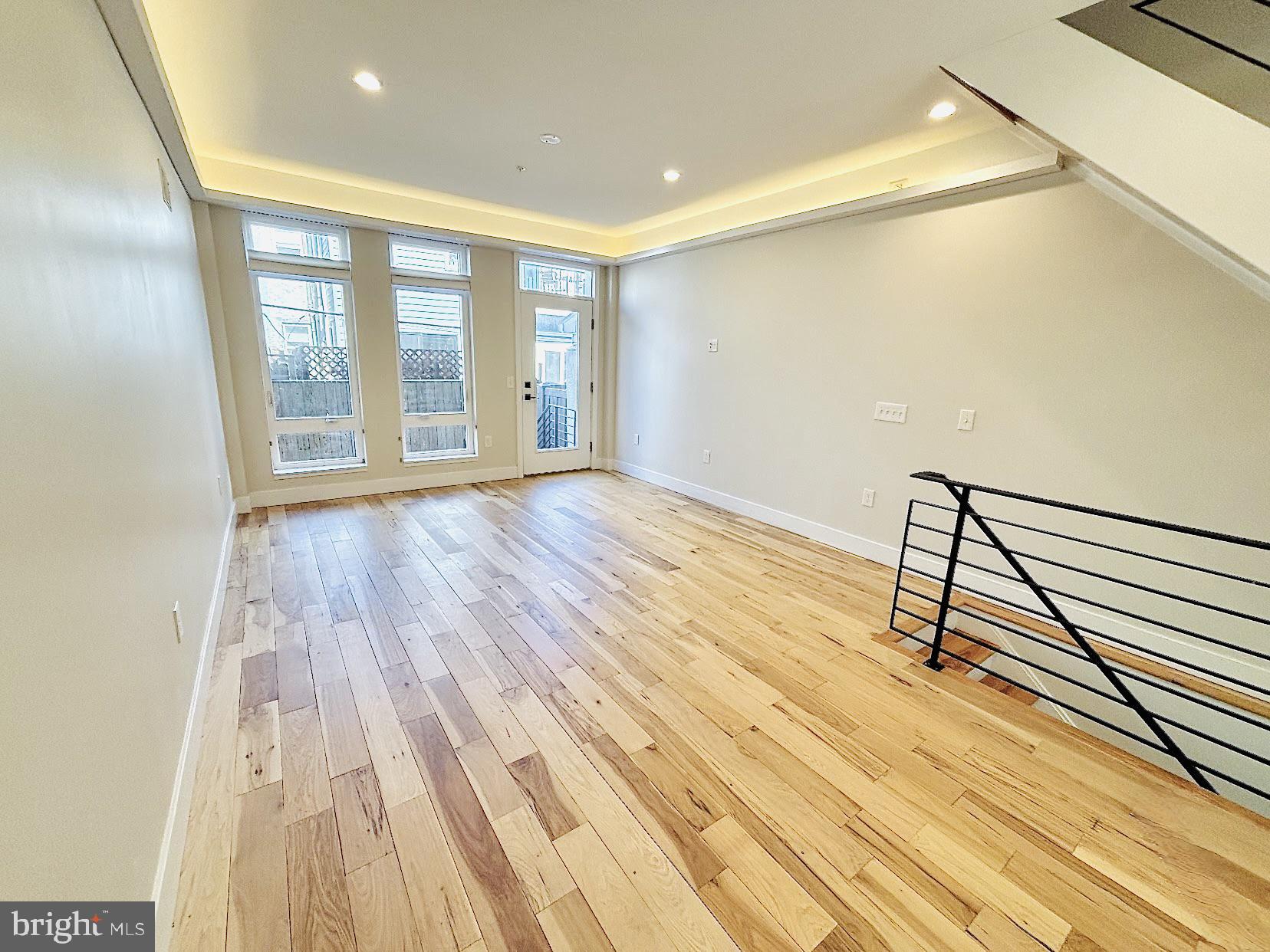 GRADUATE HOSPITAL - Residential