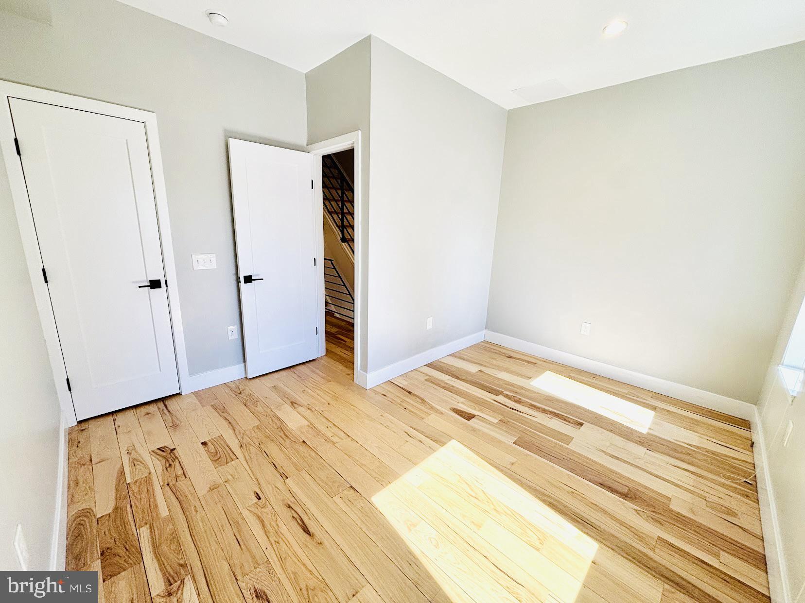 GRADUATE HOSPITAL - Residential