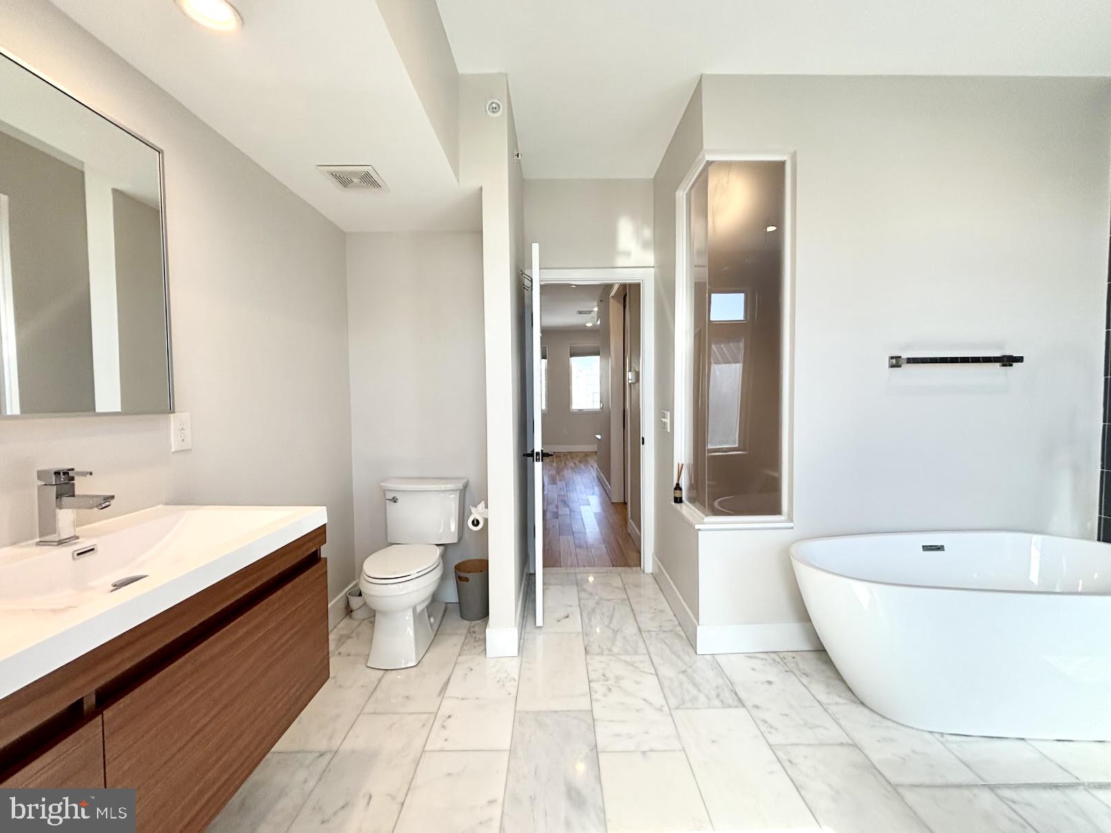 GRADUATE HOSPITAL - Residential