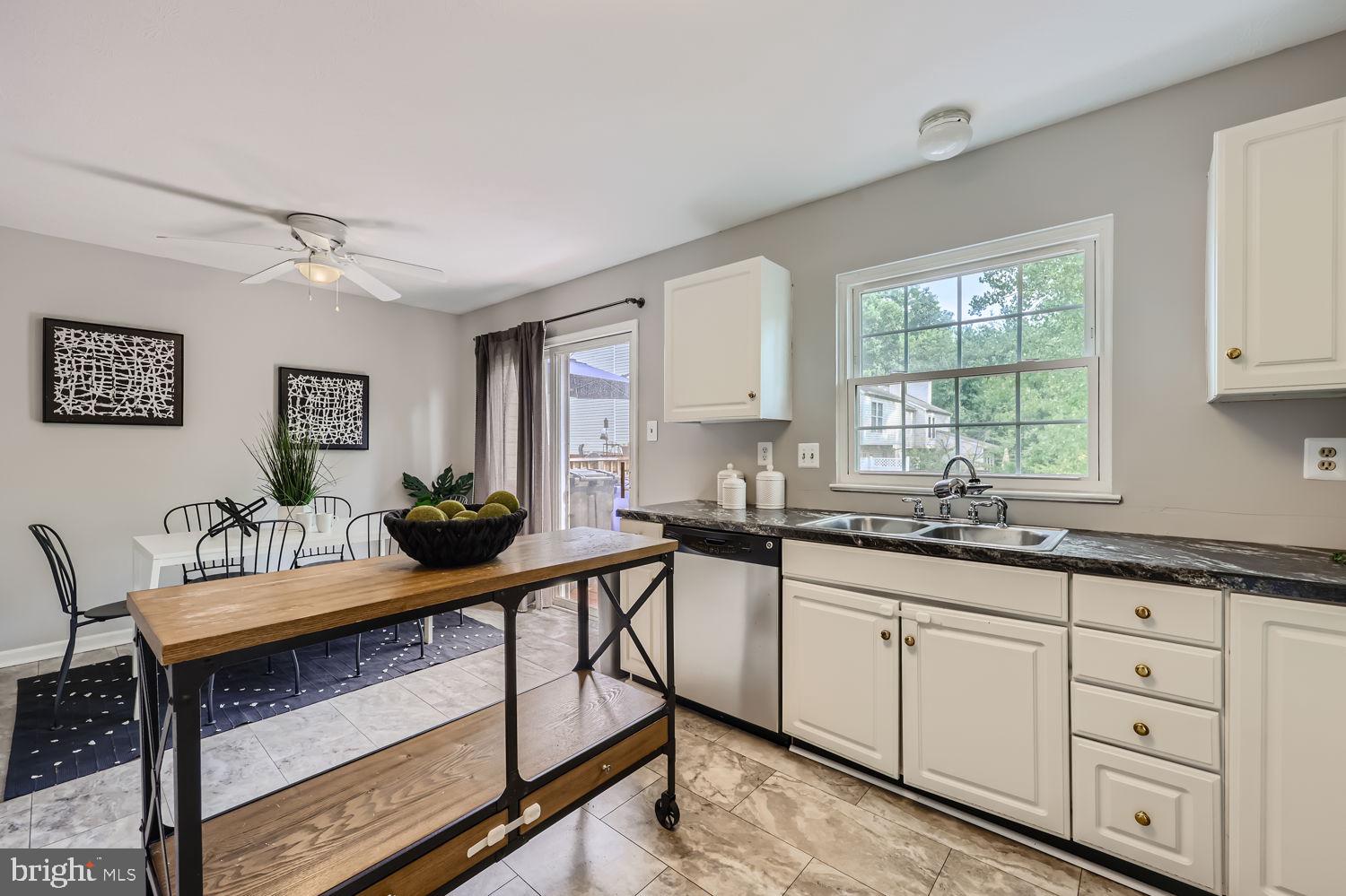 CASTLE STONE AT WHITE MARSH - Residential