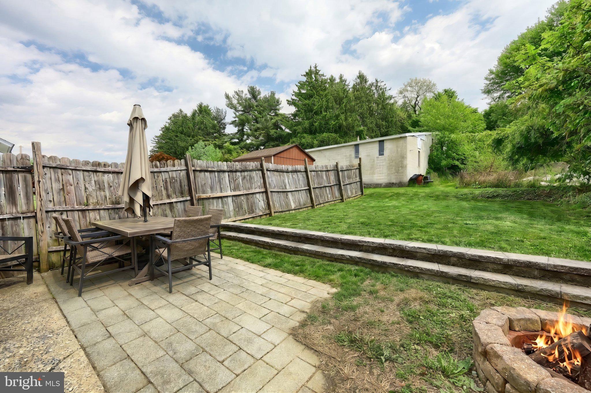 PLEASUREVILLE - Residential