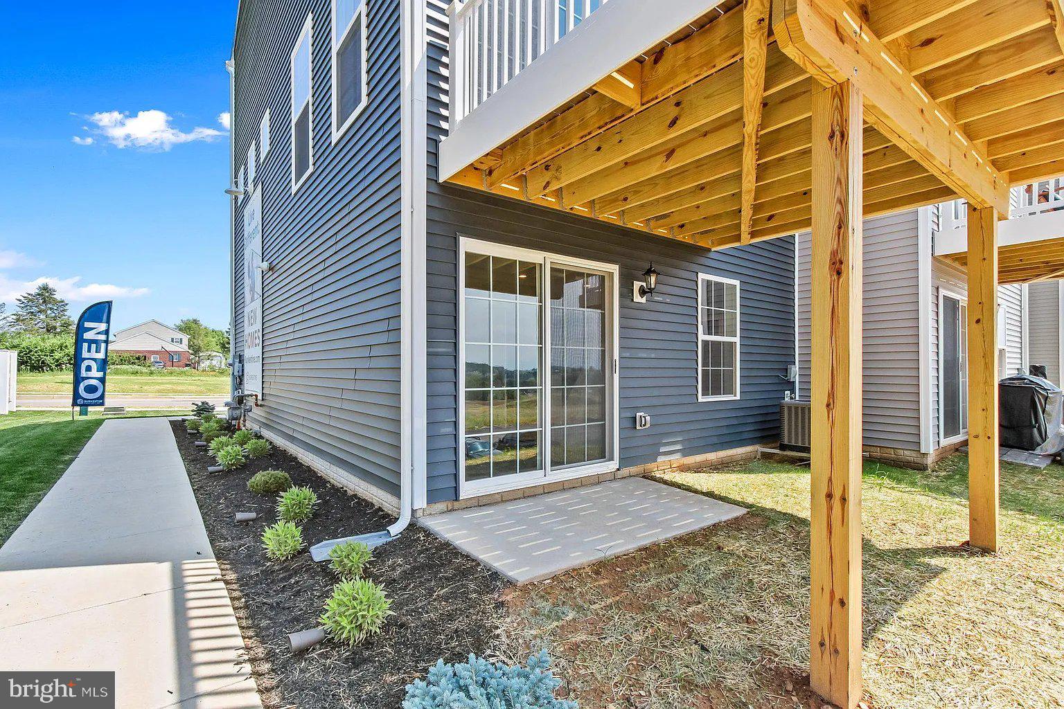 HUDSON RIDGE - Residential Lease